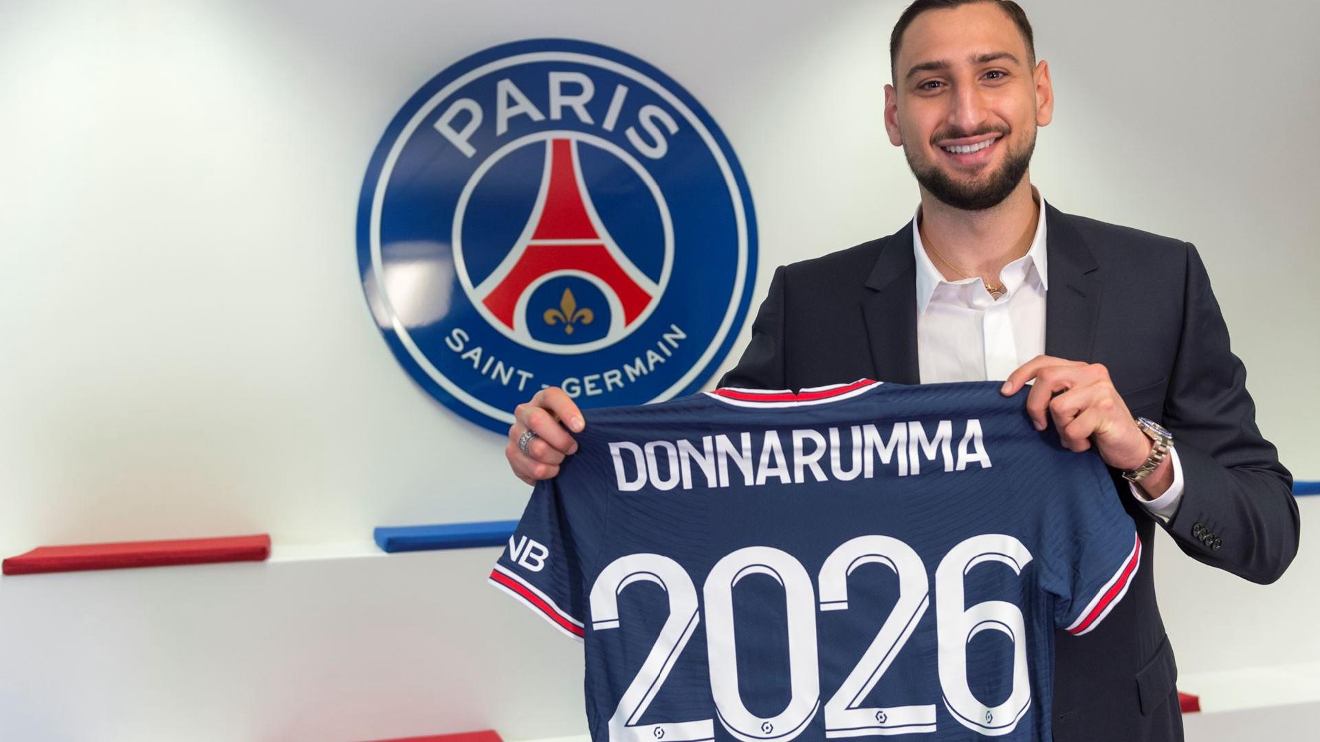 Italy's Euros hero Donnarumma joins PSG, Ronaldo staying at Juventus