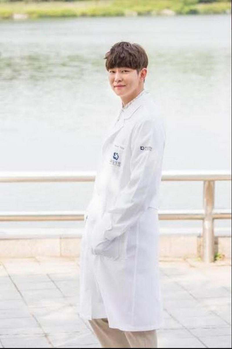 Love And Revenge In ABS CBN's Newest Asianovela “Doctor Crush”. ABS CBN Entertainment