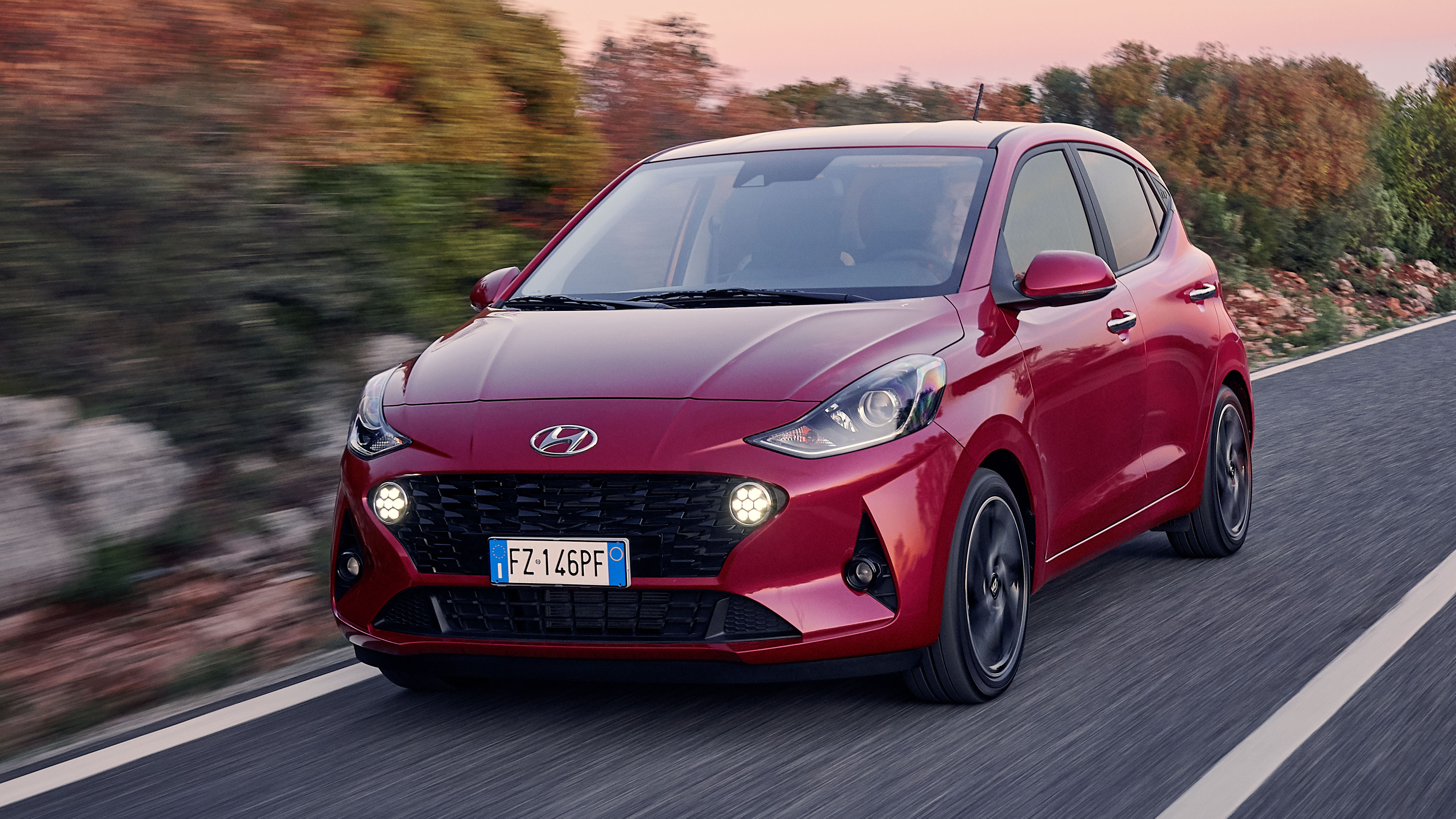 Hyundai i10 Price & Specs