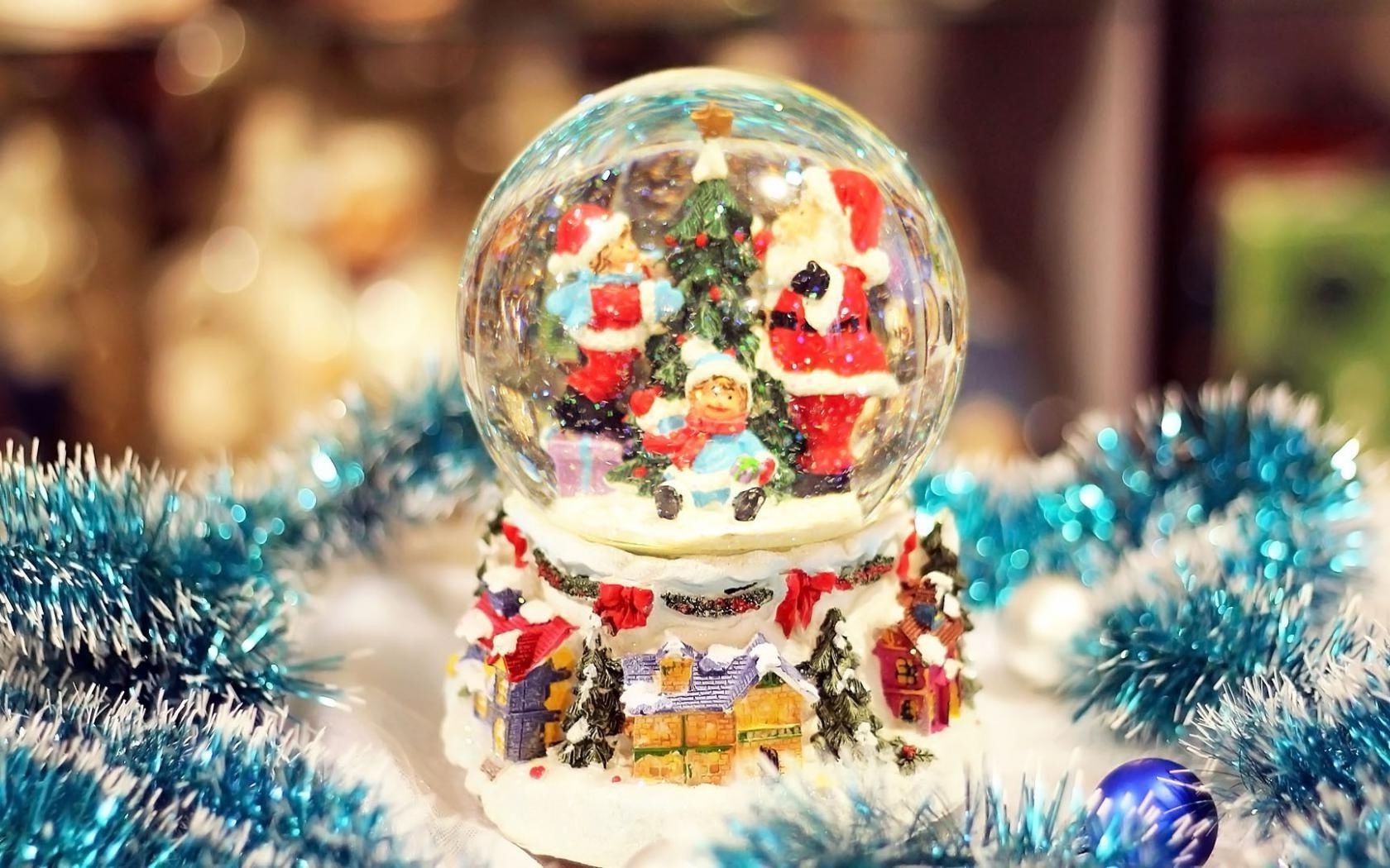 A snow globe Santa snow globe
