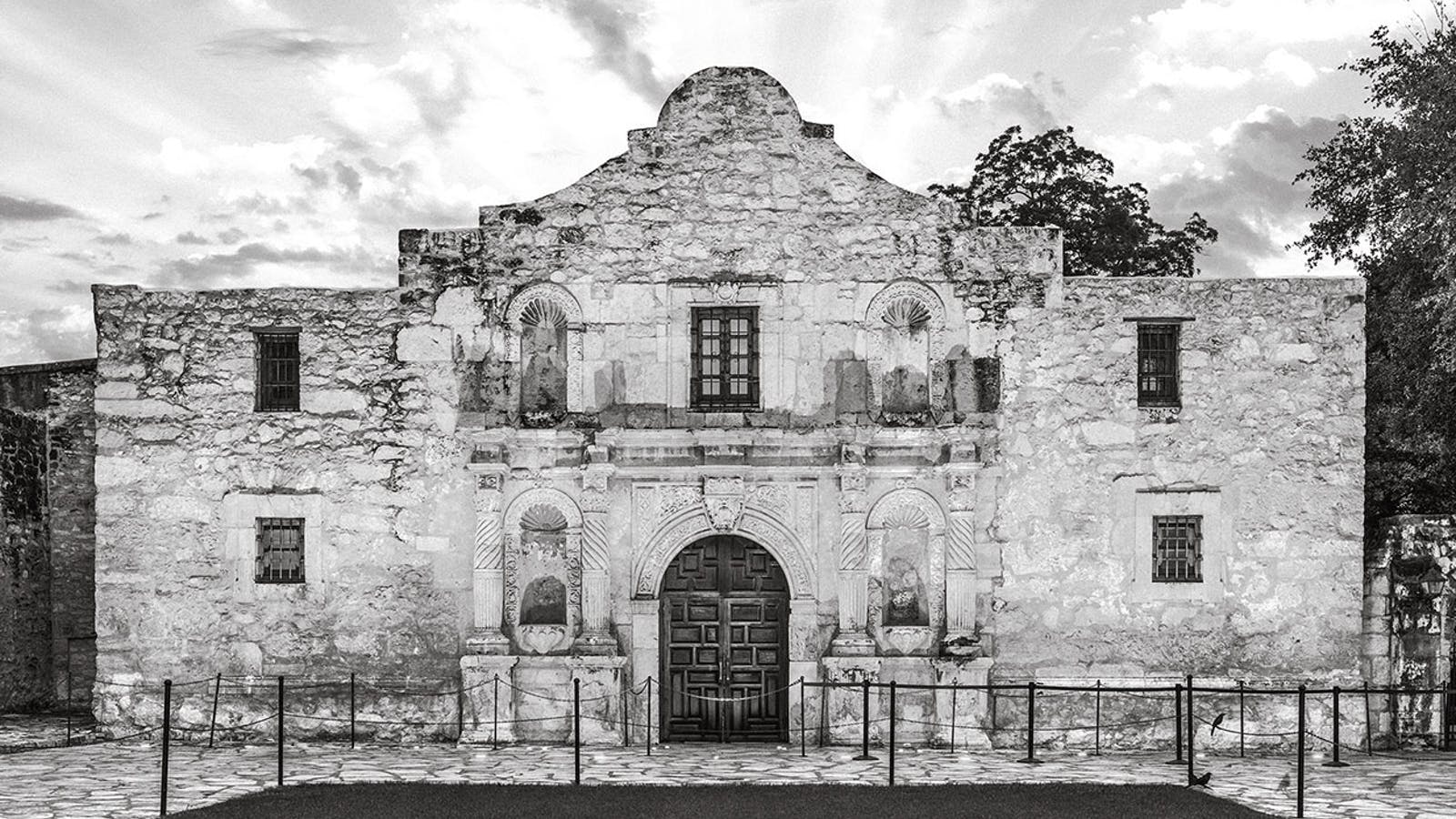 How the Alamo Got Its Hump