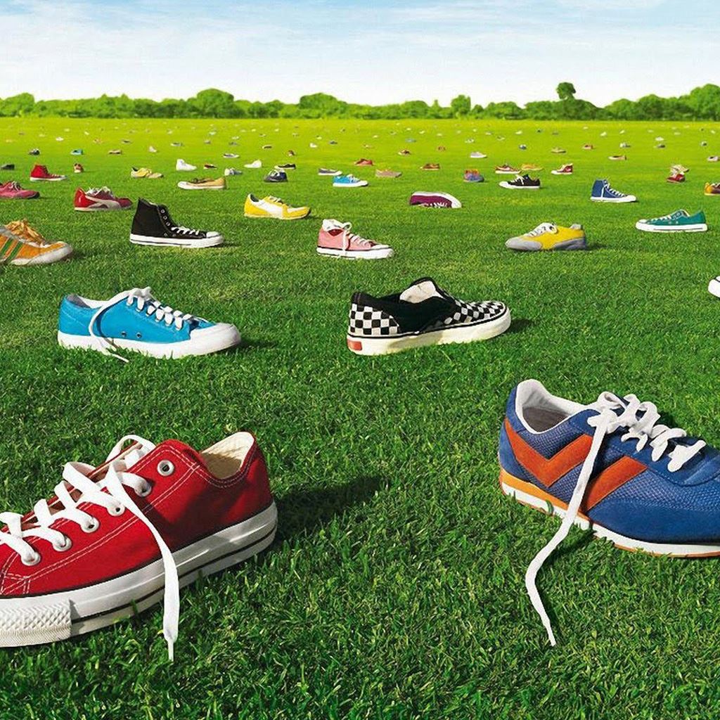 Field of Shoes iPad Wallpaper Free Download