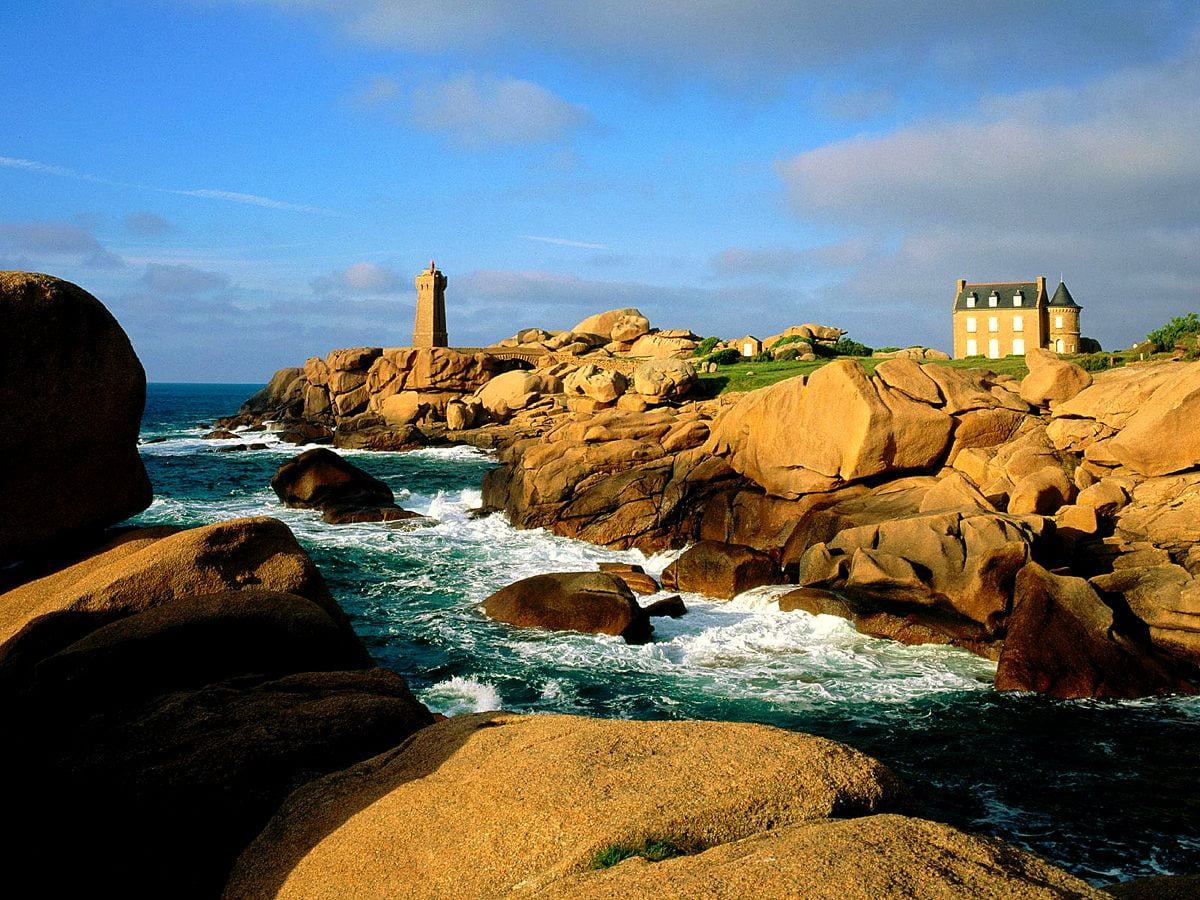 Ploumanac'h Lighthouse, Perros Guirec, France Wallpaper. Best Free Download Background