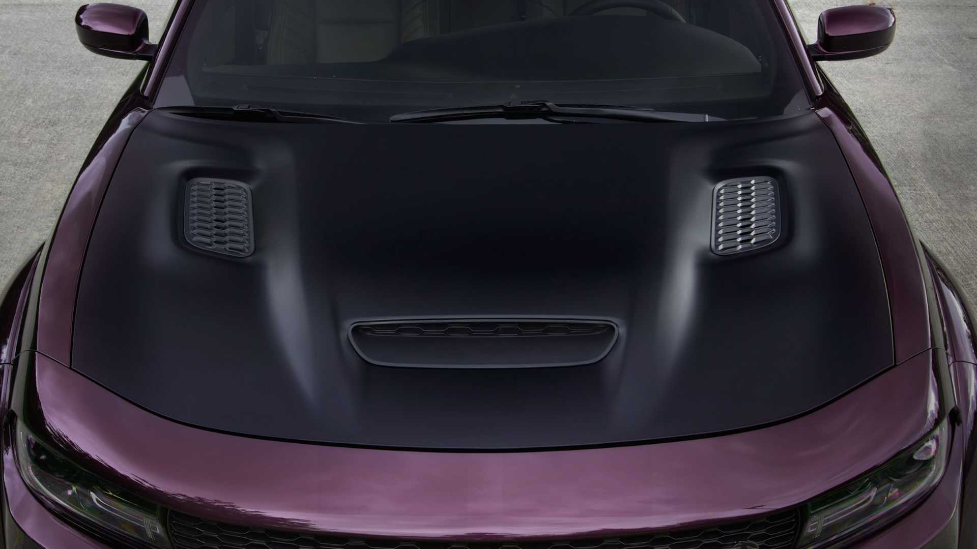 2022 Dodge Charger SRT Hellcat Redeye Widebody Jailbreak. Motor1.com Photo