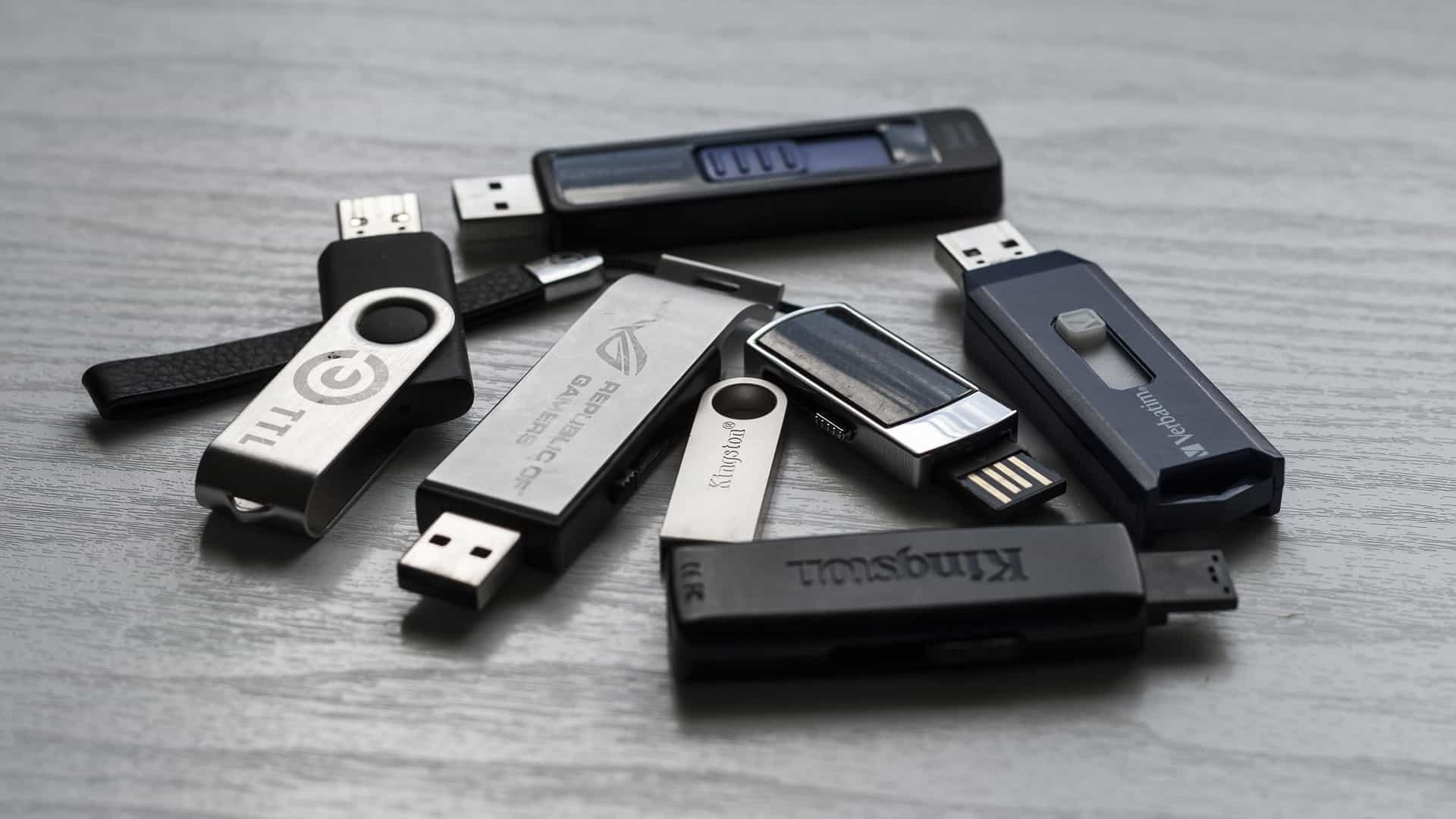 The Best USB Flash Drives of 2021
