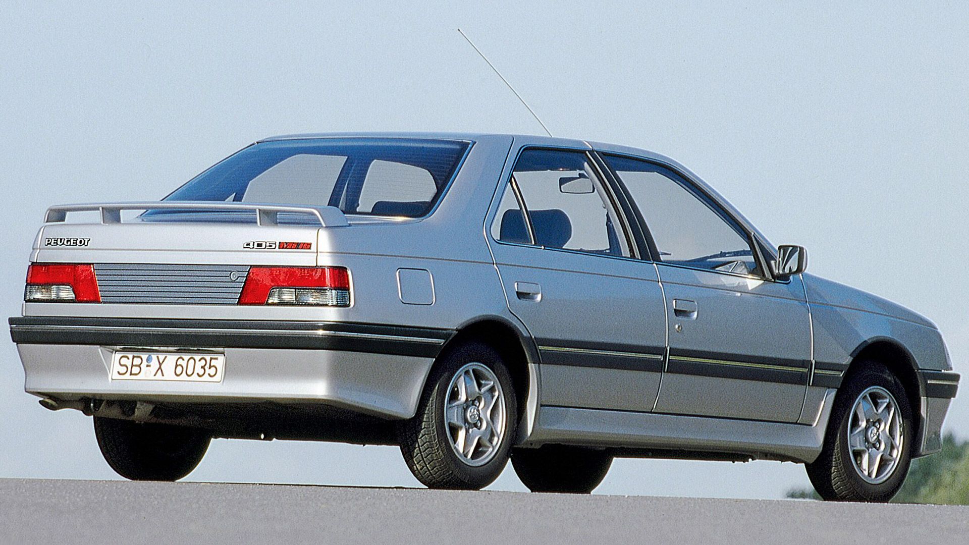 Peugeot 405 Wallpaper