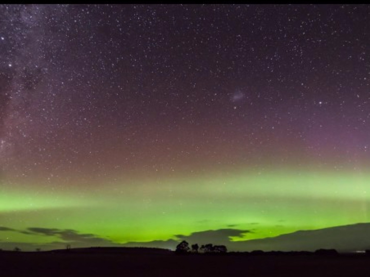 These glowing image of the Southern Lights are too beautiful for words