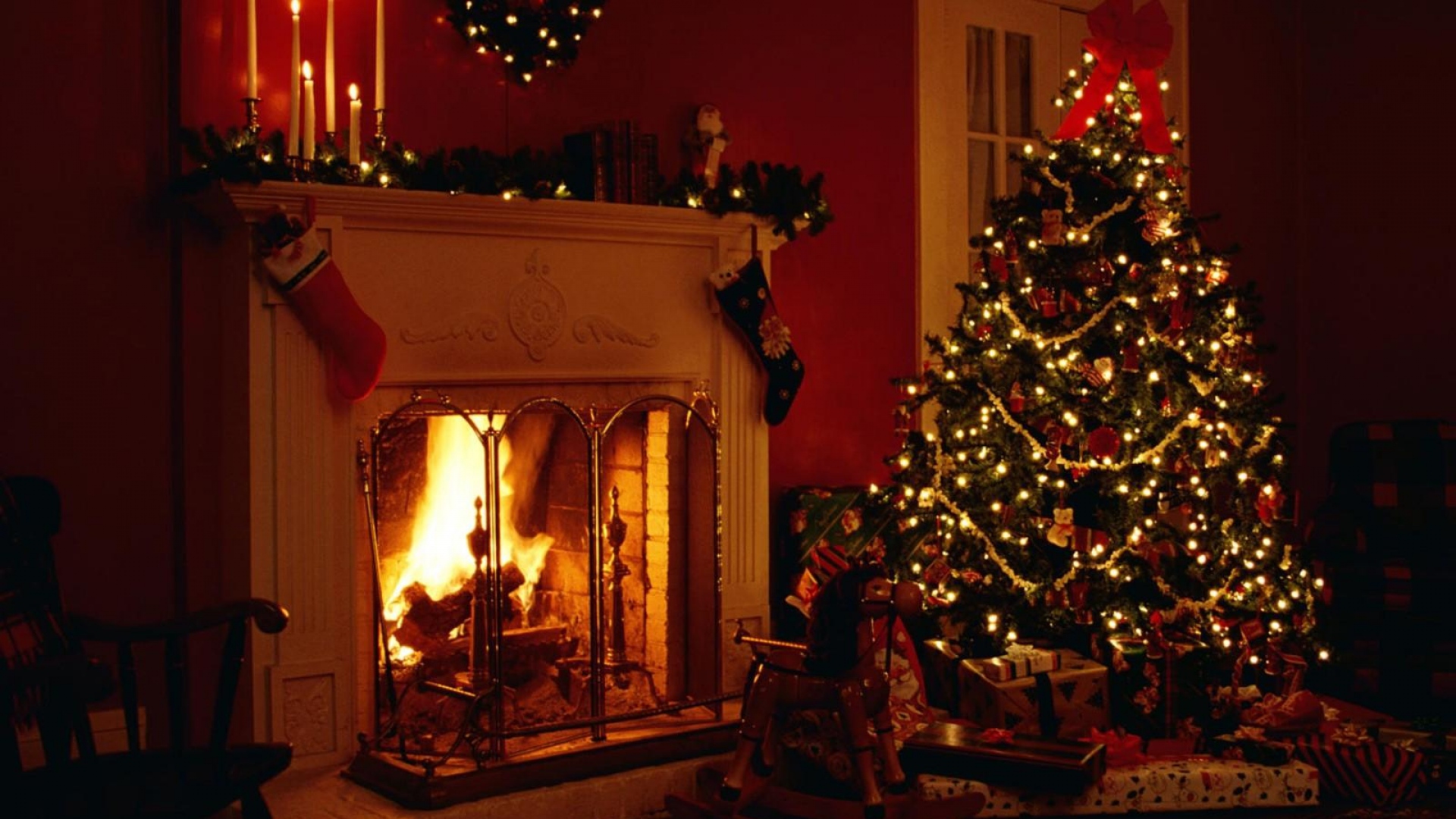 Christmas Fireplace Wallpaper Desktop