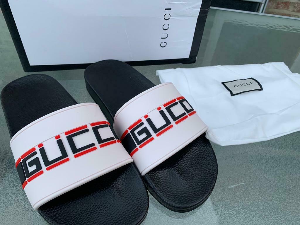 gucci slides wallpaper