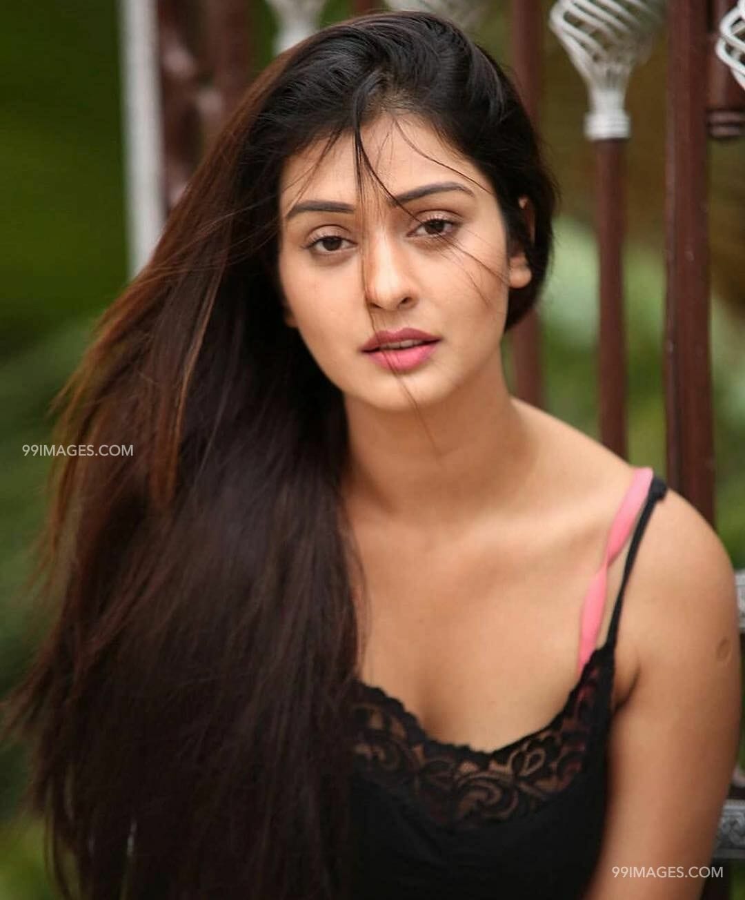 Payal Rajput HD Wallpaper (Desktop Background / Android / iPhone) (1080p, 4k) (1080x1304)