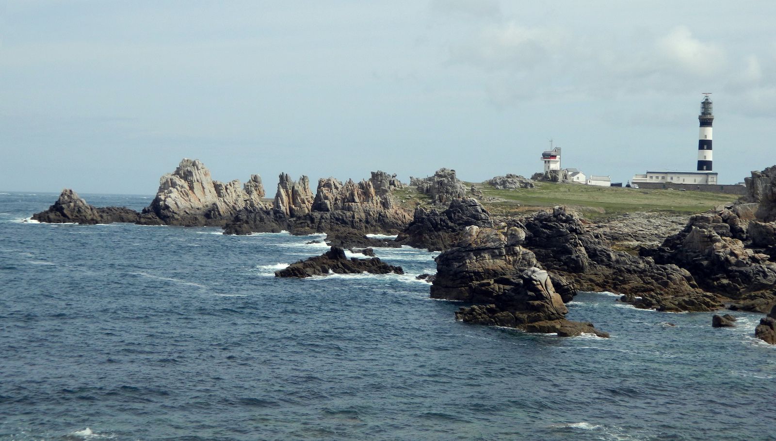 Phare du Créac'h. Places of interest, Scenery, Places