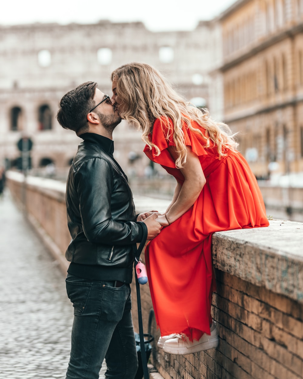 Kiss Picture & Image [HD]. Download Free Photo