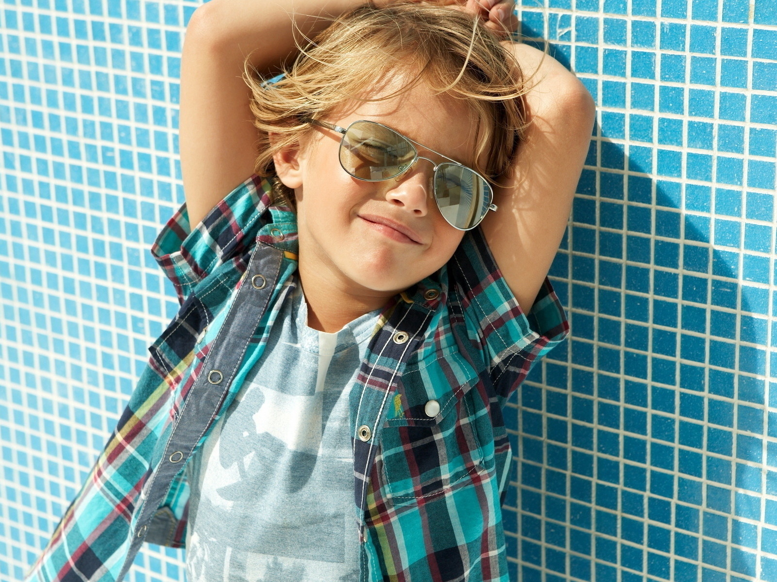 Stylish Child Boys Wallpaper