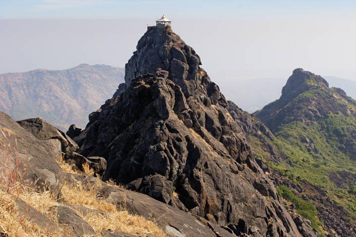 Via.com - Mount Girnar located in Junagadh, Gujarat is a set of several  hills and mountains which is a holy place and a significant pilgrimage for  both Hindus and Jains. There are