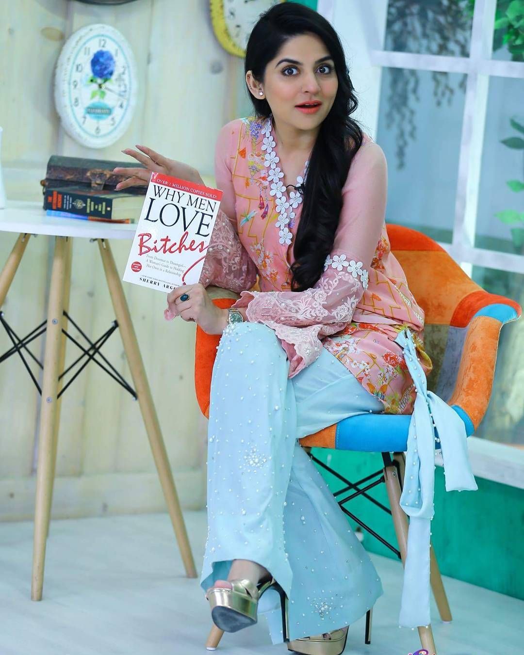 Sanam baloch beautiful Pakistani actress photo