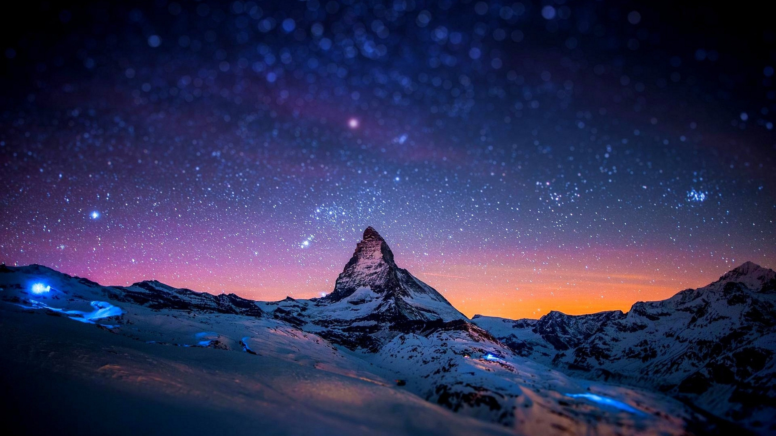 Download 2560x1440 Mountain, Night, Stars, Winter, Lights, Bokeh Wallpaper for iMac 27 inch