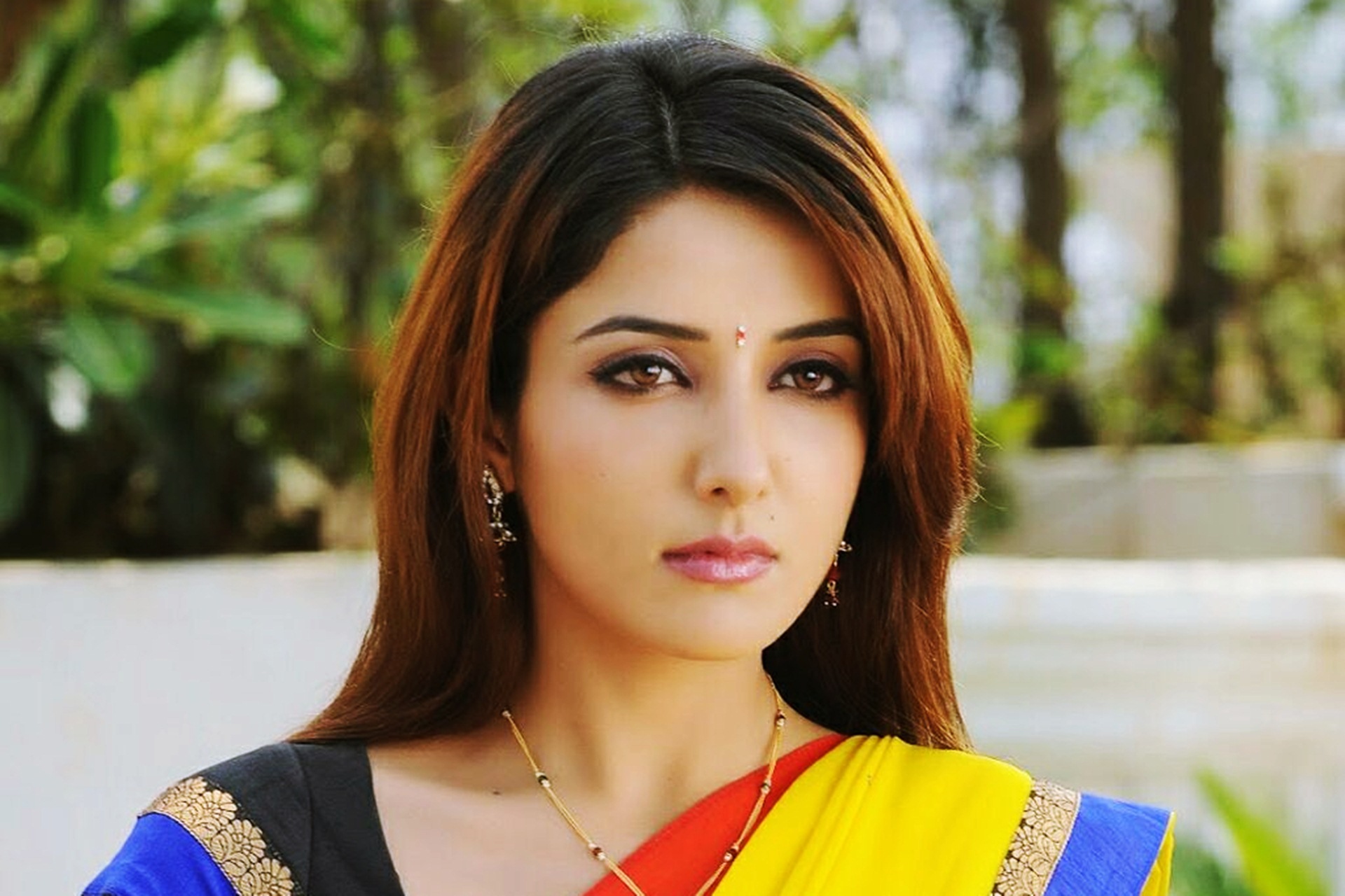 Sonia Mann Saree Wallpaper 13027