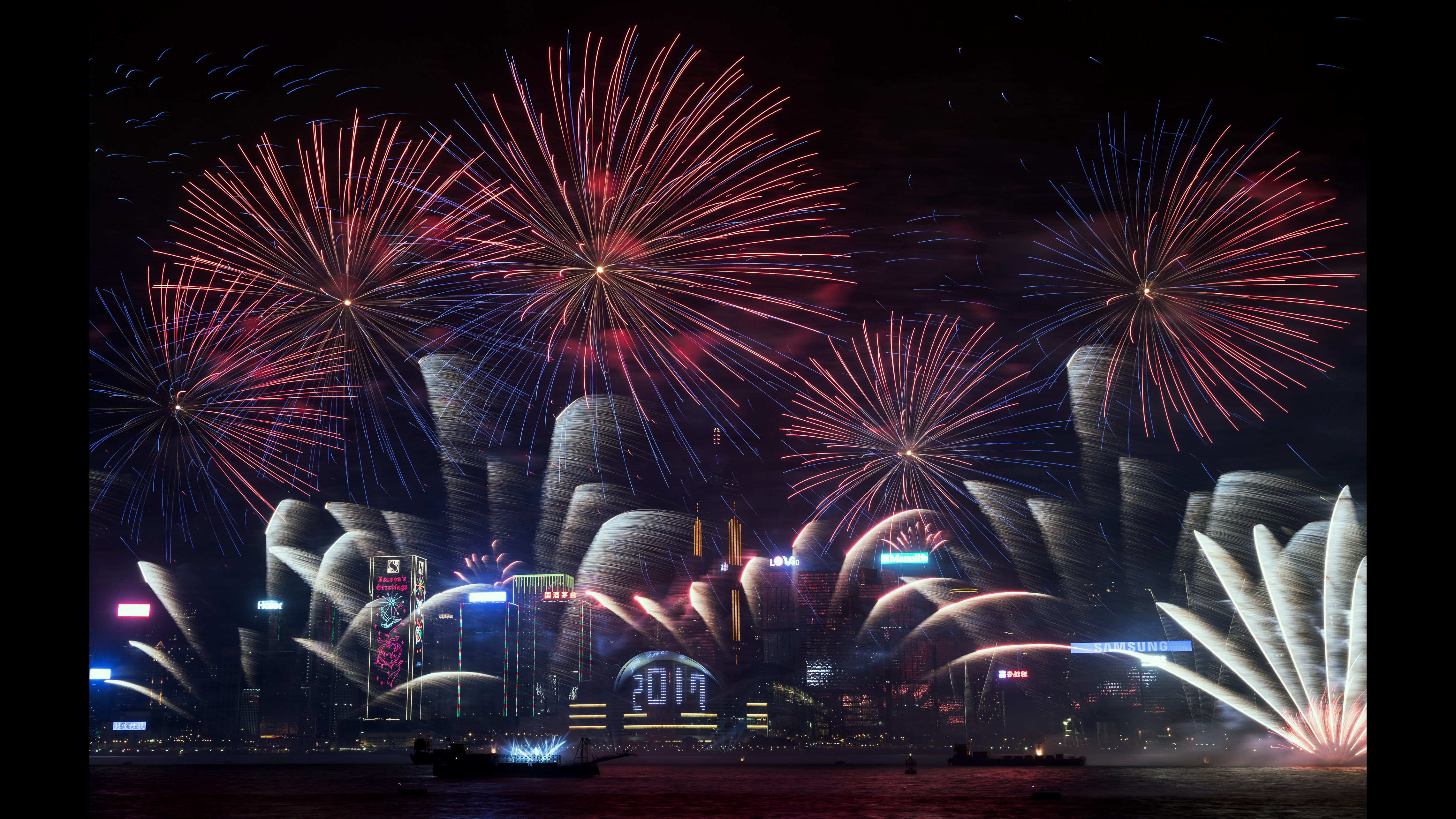 Auld Lang Syne: The history and lyrics of the traditional New Year's tune