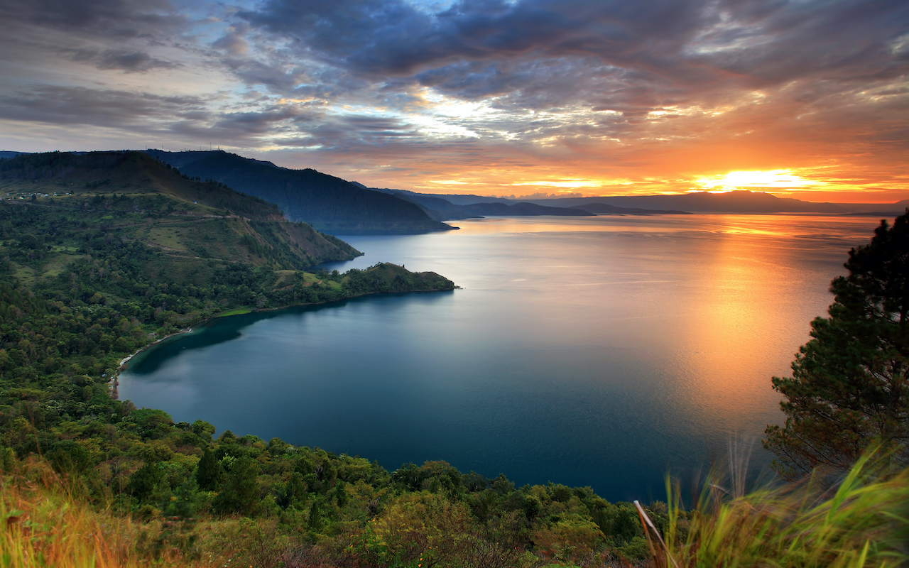 Your new travel bucket list has to include these 7 unknown spots in Indonesia