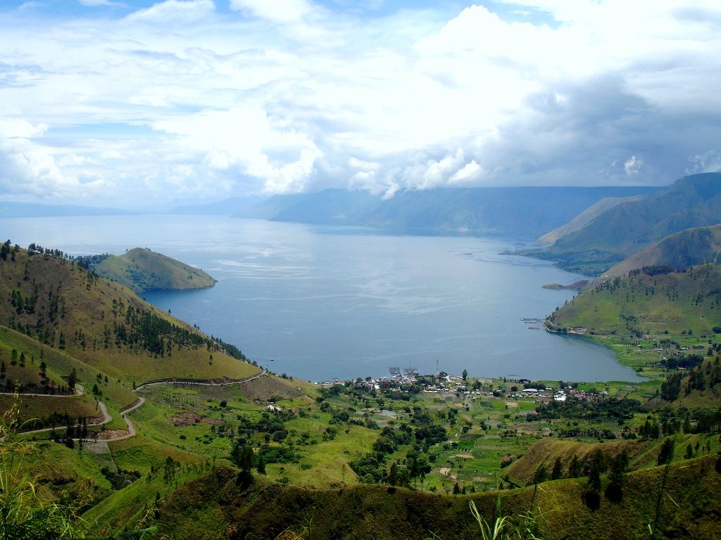 Lake Toba. Lake toba, Tourist places, Indonesia tourism