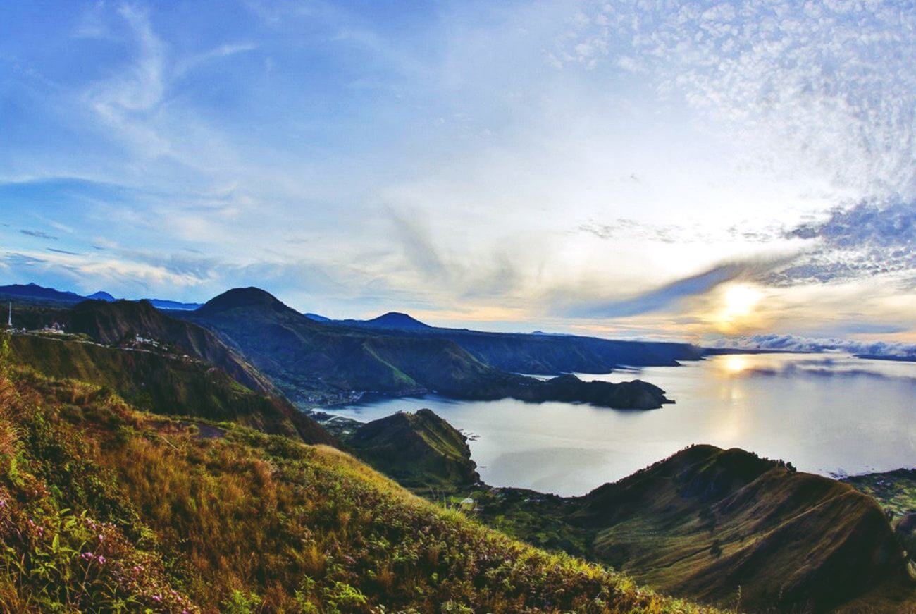 Lake Toba: The Largest Crater Lake in the World Capture Indonesia