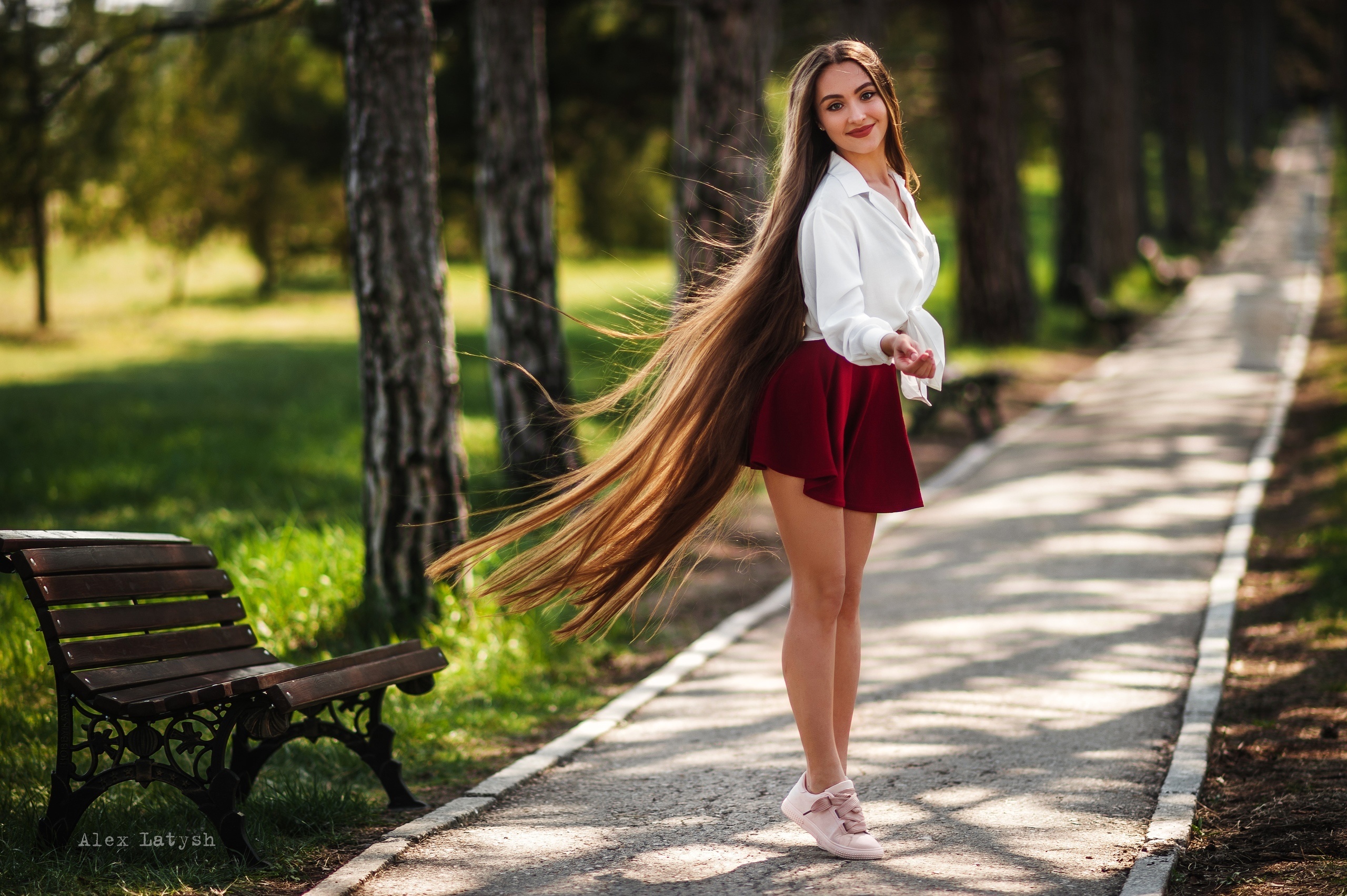 Model with very long hair HD Wallpaper
