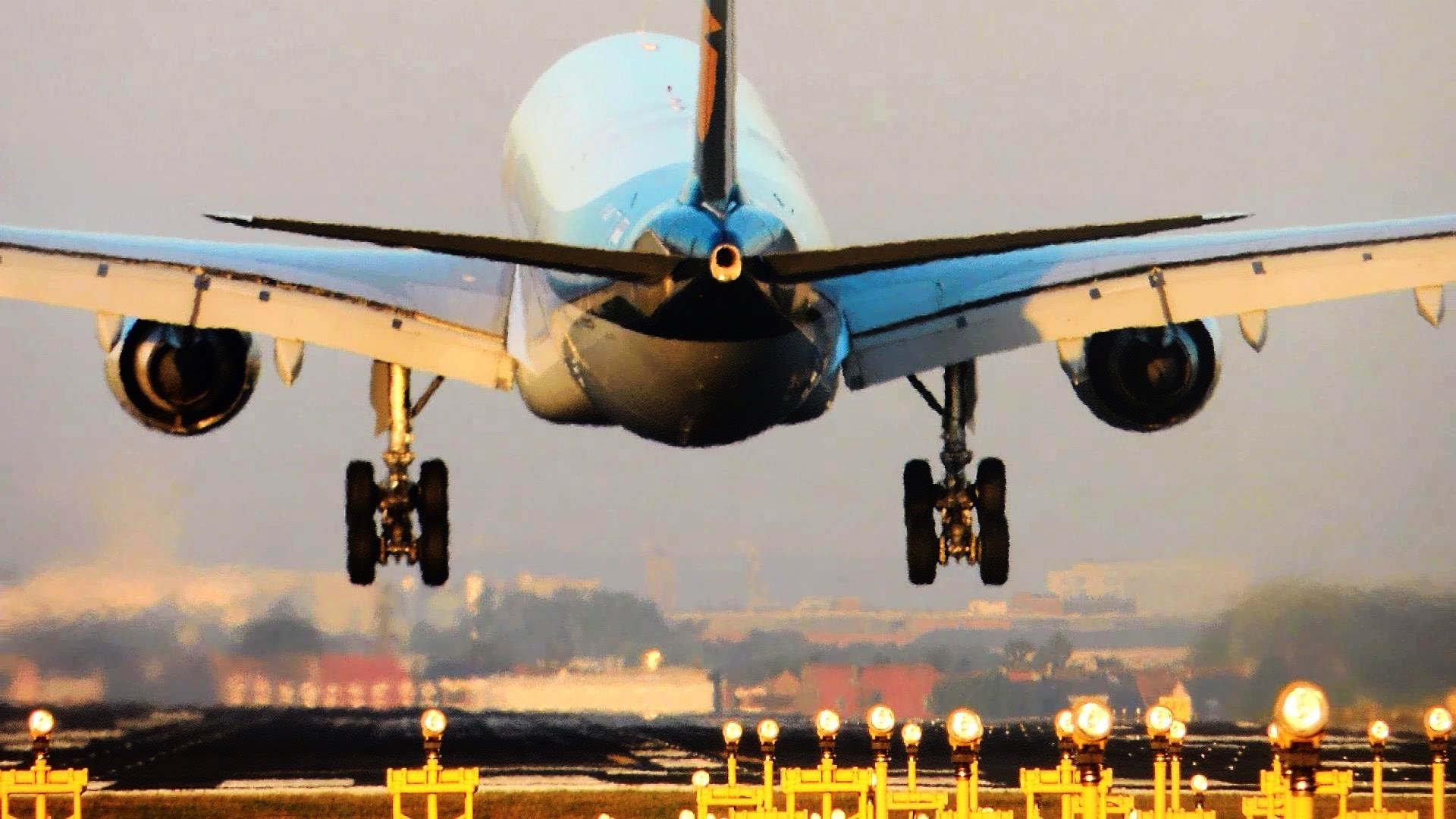 Jet Airways hard lands, Directorate General asks for inquiry. The