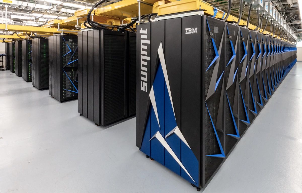 This Supercomputer Can Calculate in 1 Second What Would Take You 6 Billion Years