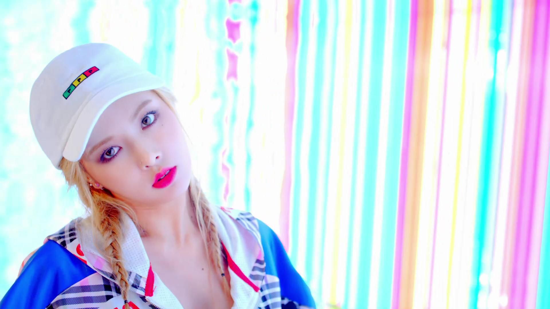 hyuna roll deep wallpaper - ค้นหาด้วย Google. Hyuna kim, Hyuna fashion, Kpop girls
