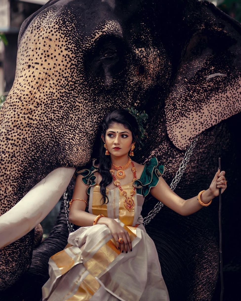 Mollywood actress' stunning photohoot with Baahubali elephant go VIRAL!