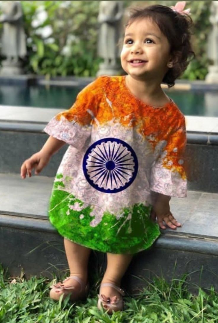 Very Cute Little Indian Girl