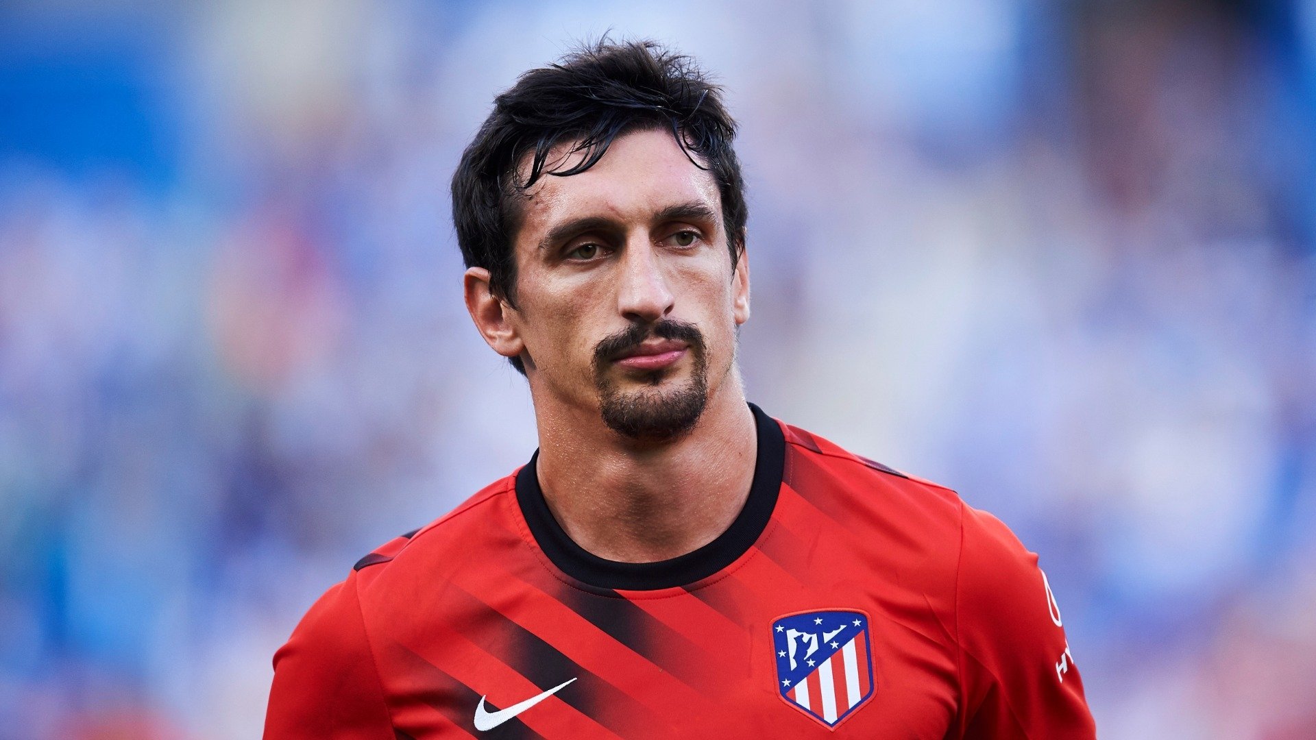 LazioLand Fiorentina player Stefan Savic said after #AtleticoLiverpool he still watches #SerieA. And he really hopes #Lazio would win the Scudetto