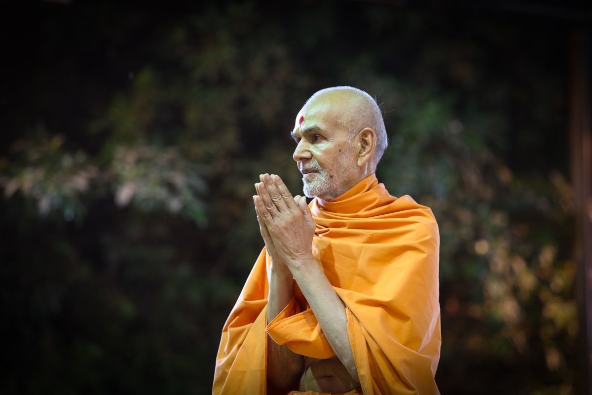 Mahant Swami HD Wallpapers - Wallpaper Cave