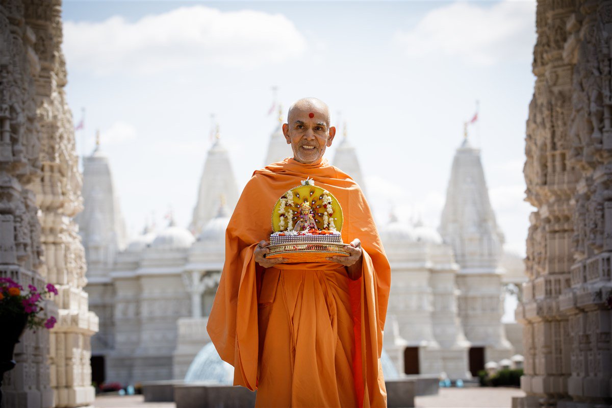 Mahant Swami Maharaj Chicago.