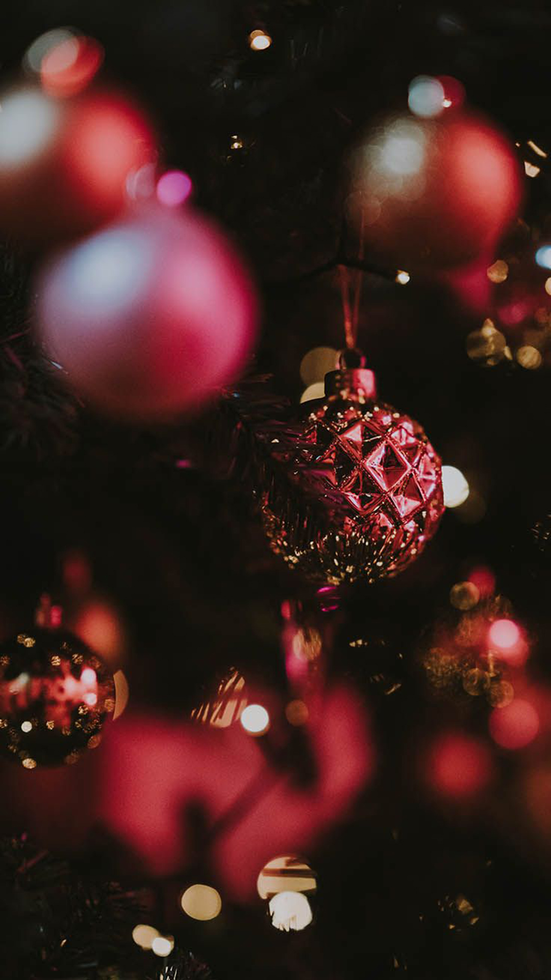 Aesthetic Christmas Wallpaper iPhone