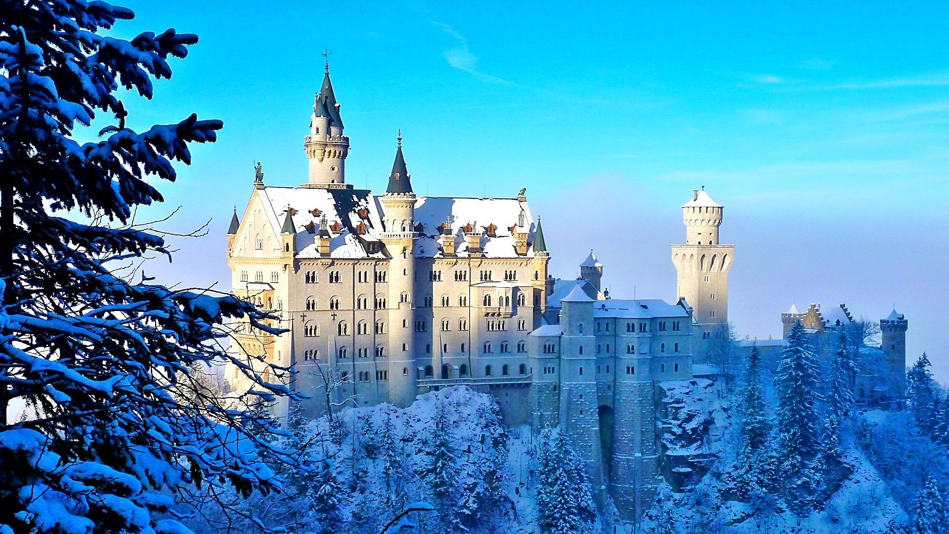 Download Medieval Neuschwanstein Castle Winter Germany