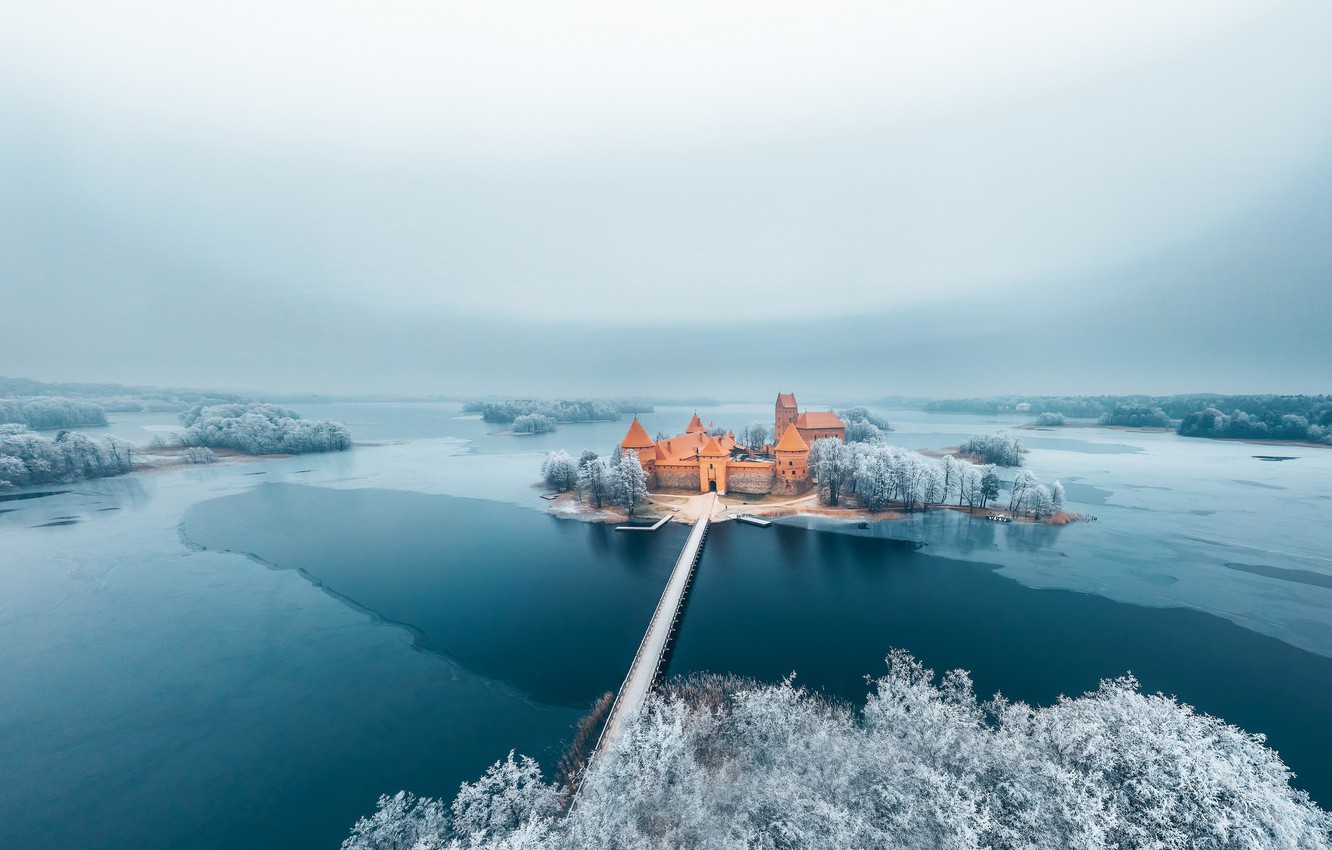 Wallpaper Winter, Castle, Trakai, Lithuania image for desktop, section пейзажи