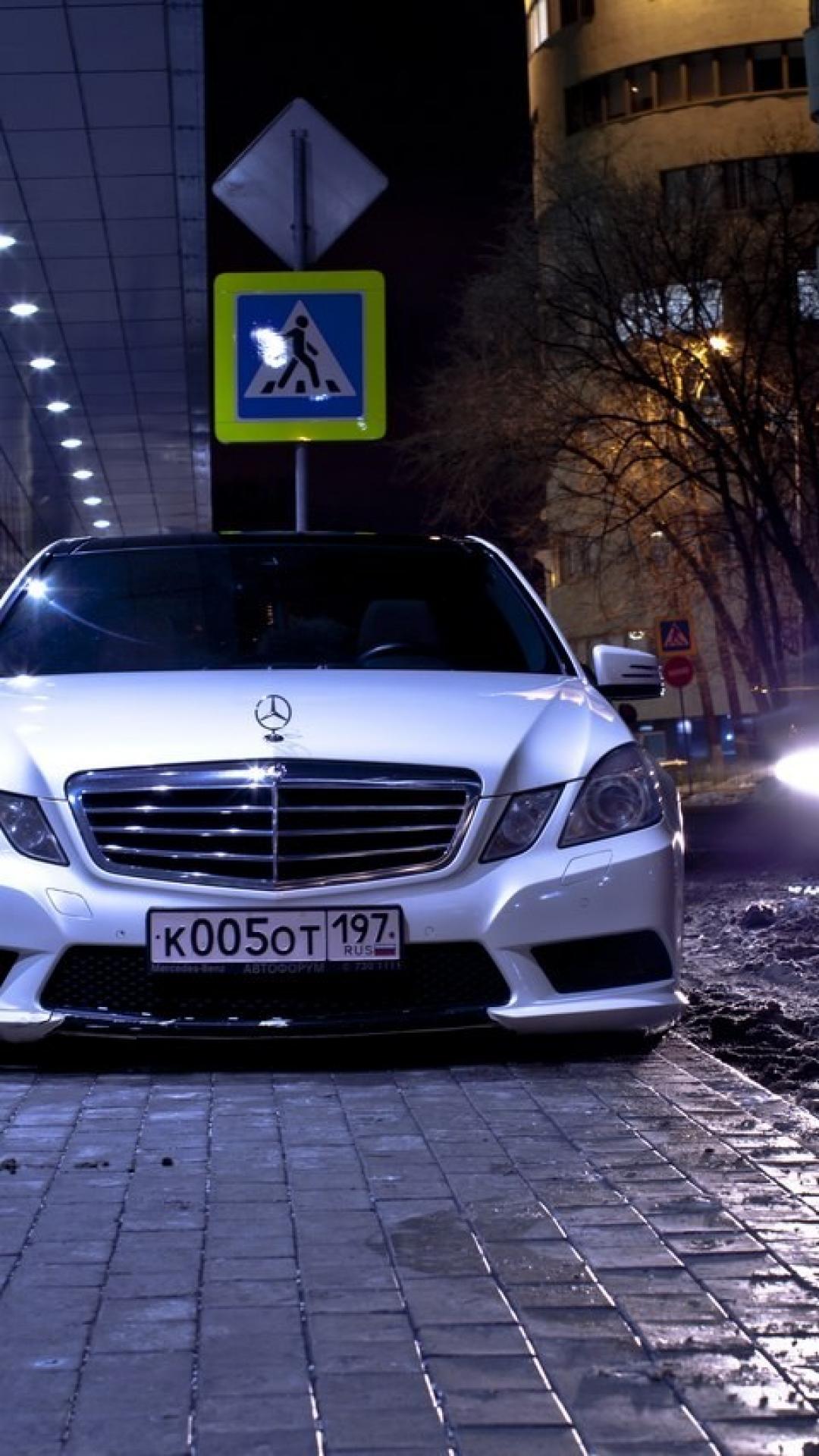 Mercedes Benz E Class W212 HD Wallpaper