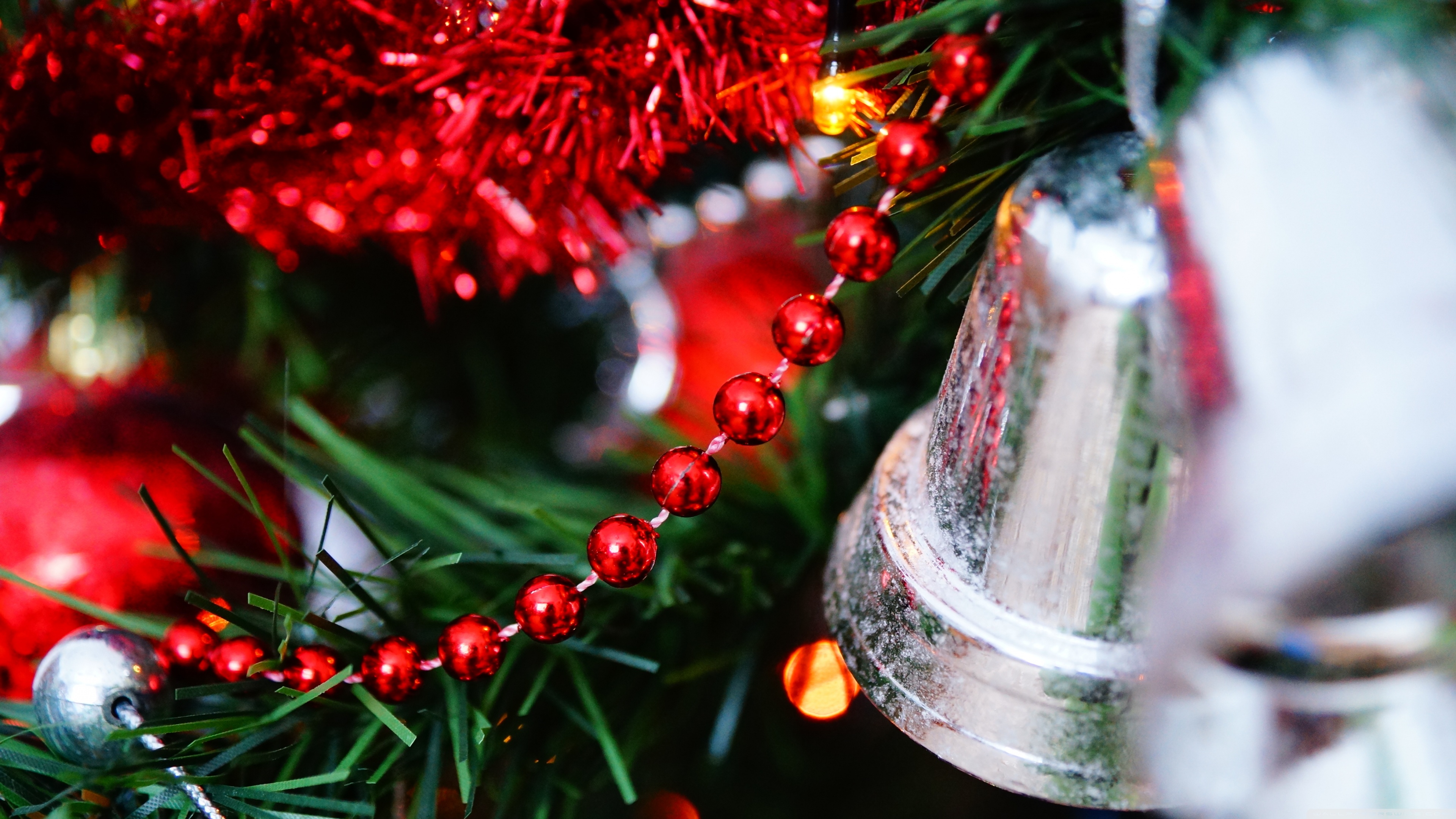 Jingle Bells Ultra HD Desktop Background Wallpaper for 4K UHD TV, Widescreen & UltraWide Desktop & Laptop, Tablet