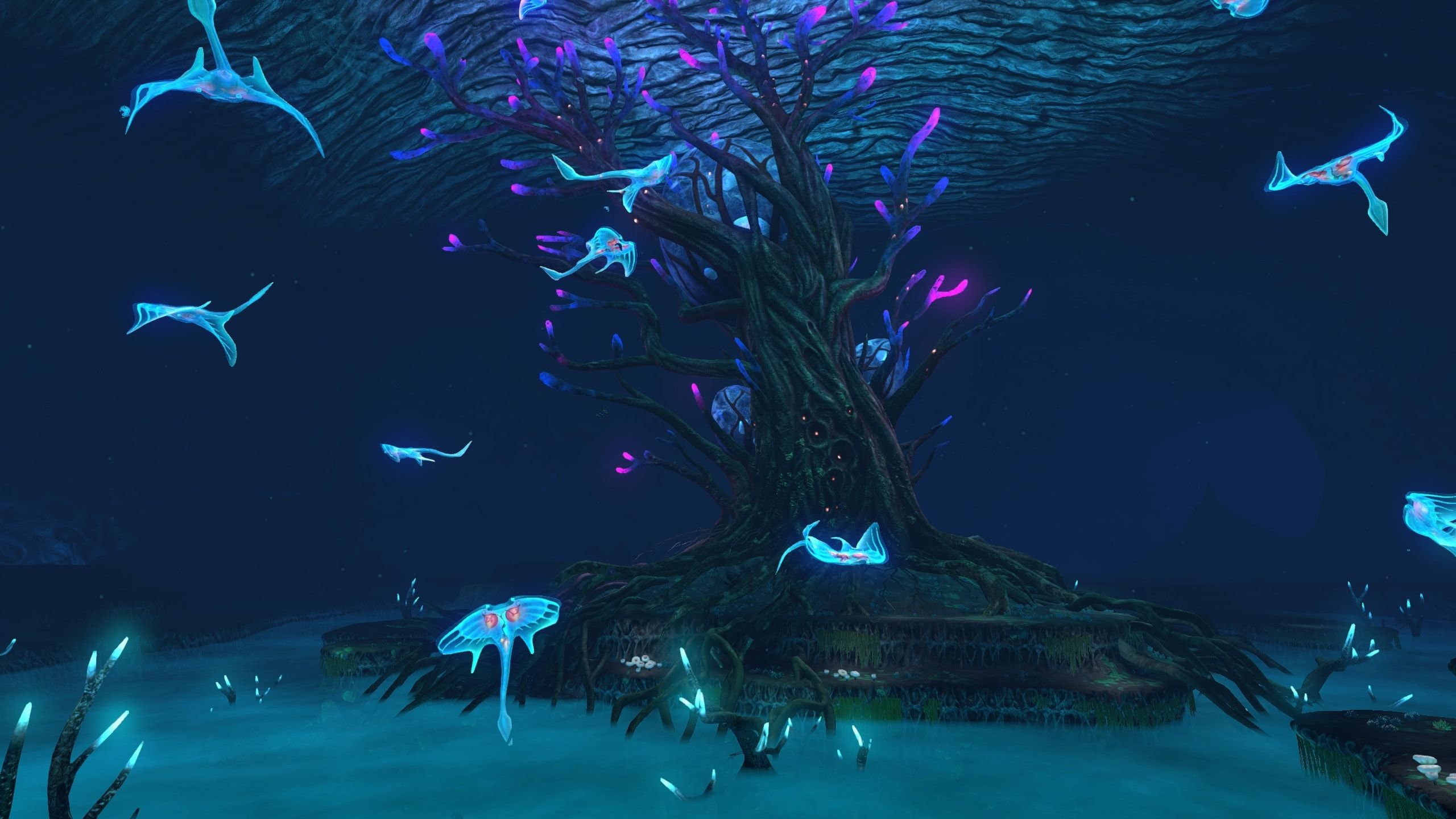 Ghost Rays In Motion. Subnautica concept art, Fantasy concept art, Subnautica creatures