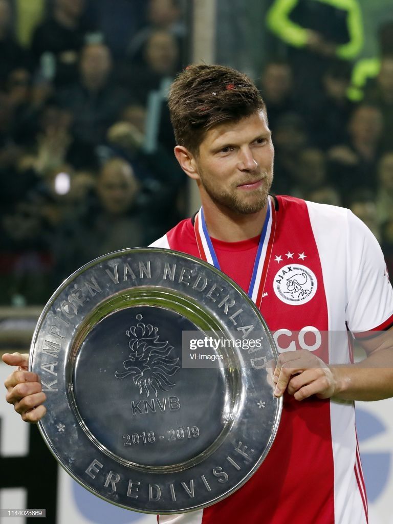 Klaas Jan Huntelaar of Ajax with the trophy, dish during the Dutch Eredivisie match between De Graafschap Doetinchem and Ajax Amsterdam at. Ajax, Afc ajax, Trophy