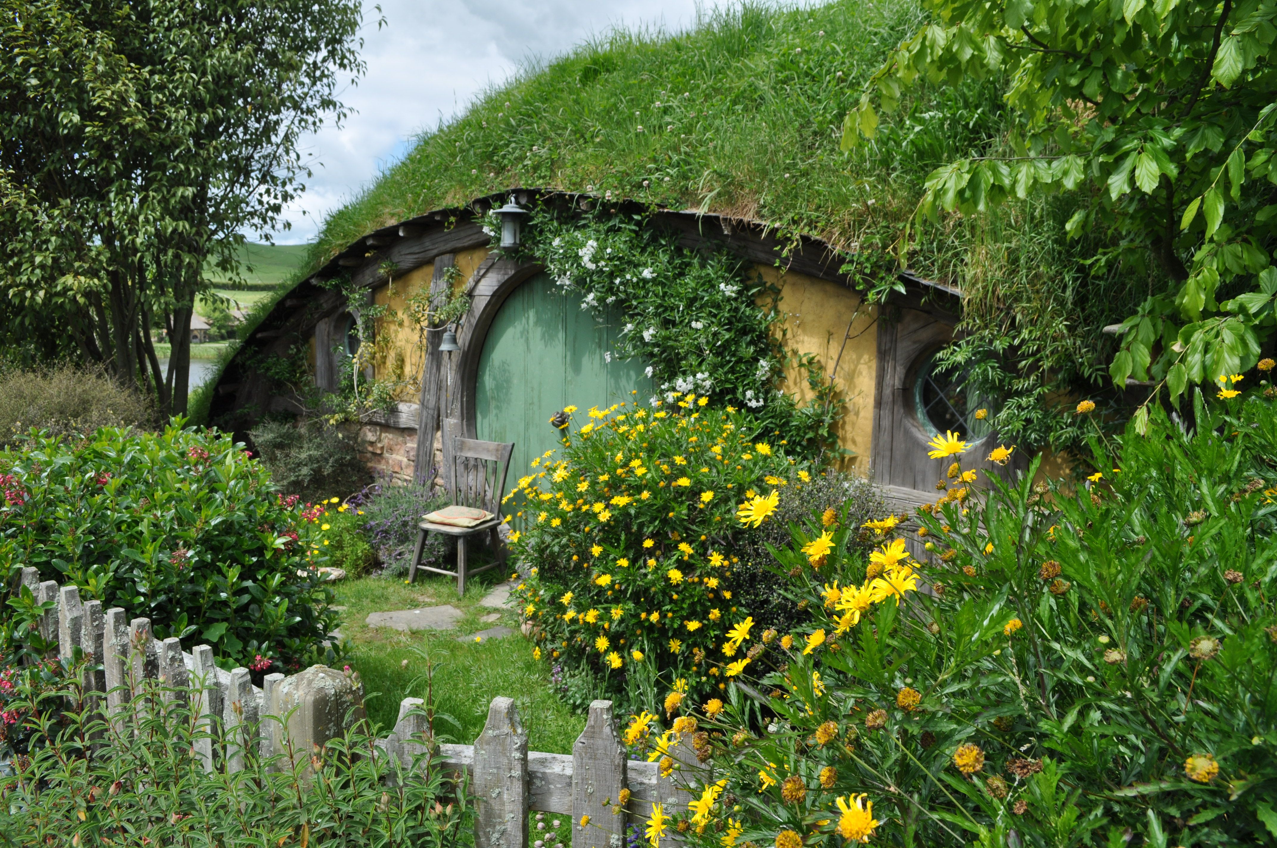 Hobbit house 4k Ultra HD Wallpaper