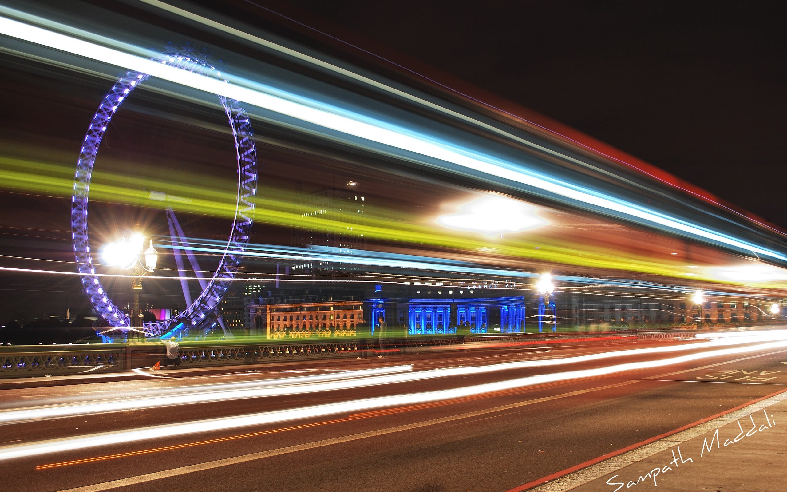 Motion Blur wallpaperx1600