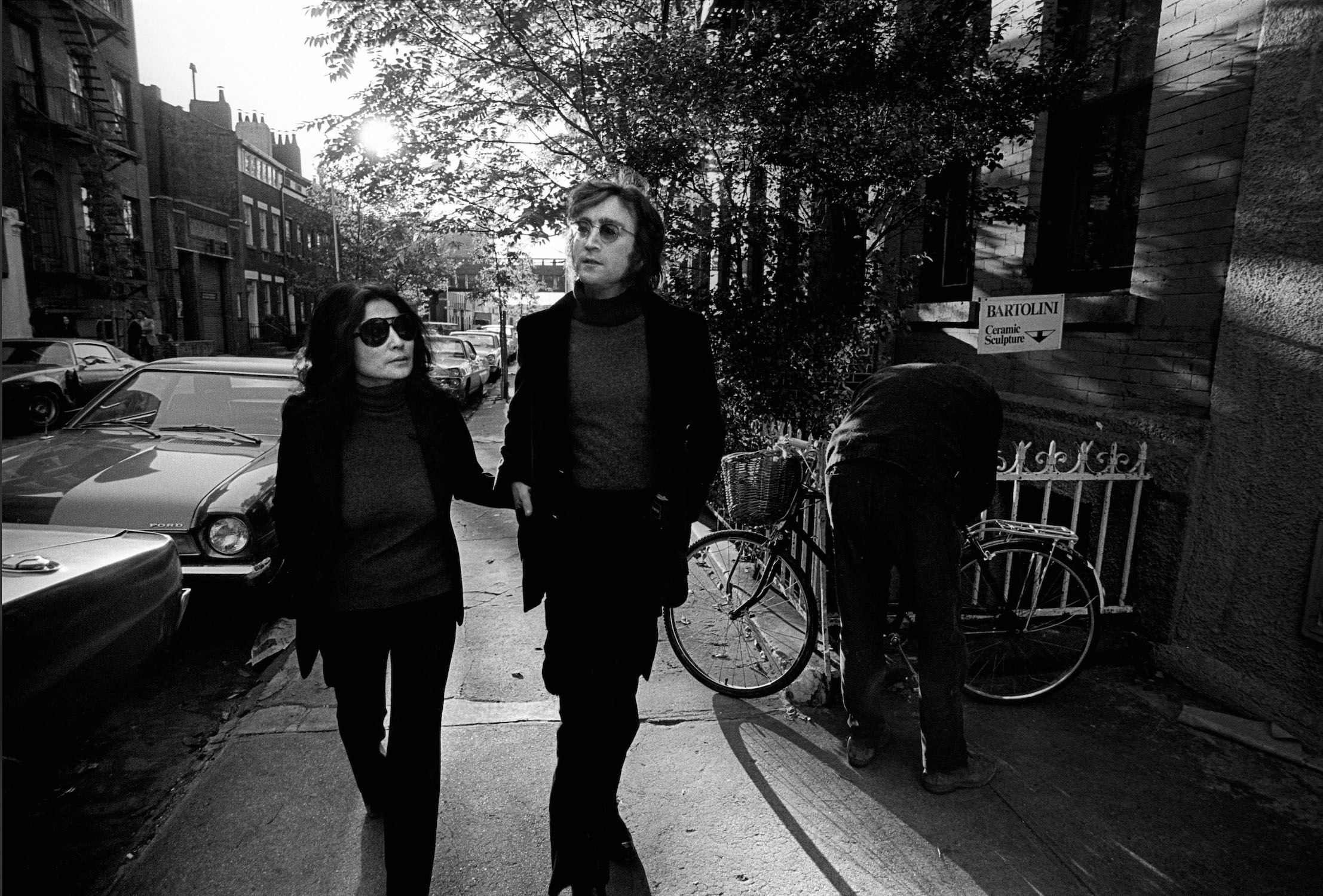 Previously Unseen Photographs of John Lennon and Yoko Ono at Home