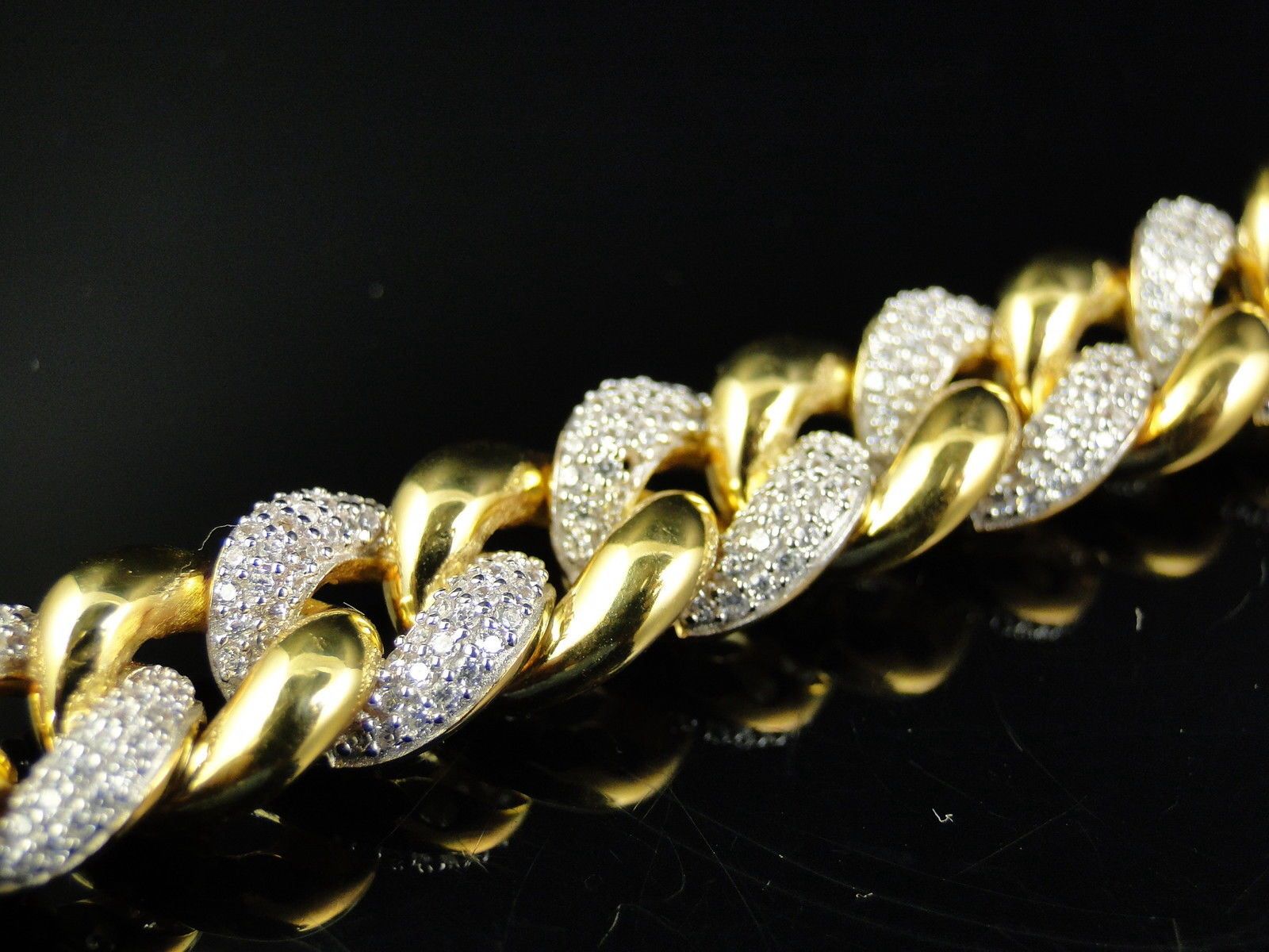 Sterling SIlver Miami Cuban Link Bracelet In White Rose Or Yellow Gold Finish $650 vi. Gold jewellery design necklaces, Gold jewelry indian, Gold jewellery design