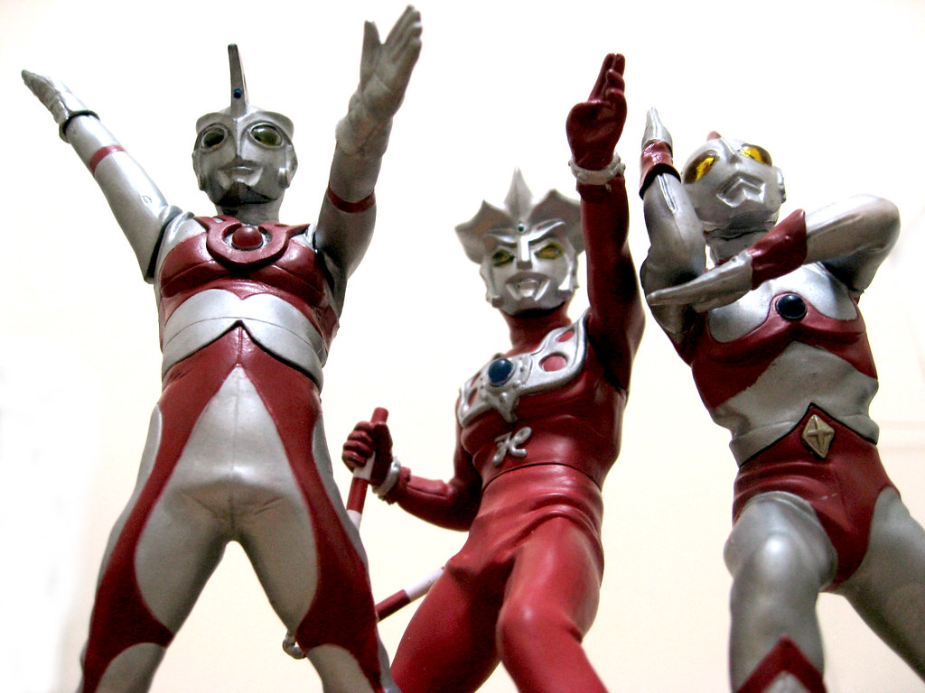 Ultraman Ace, Leo and 80