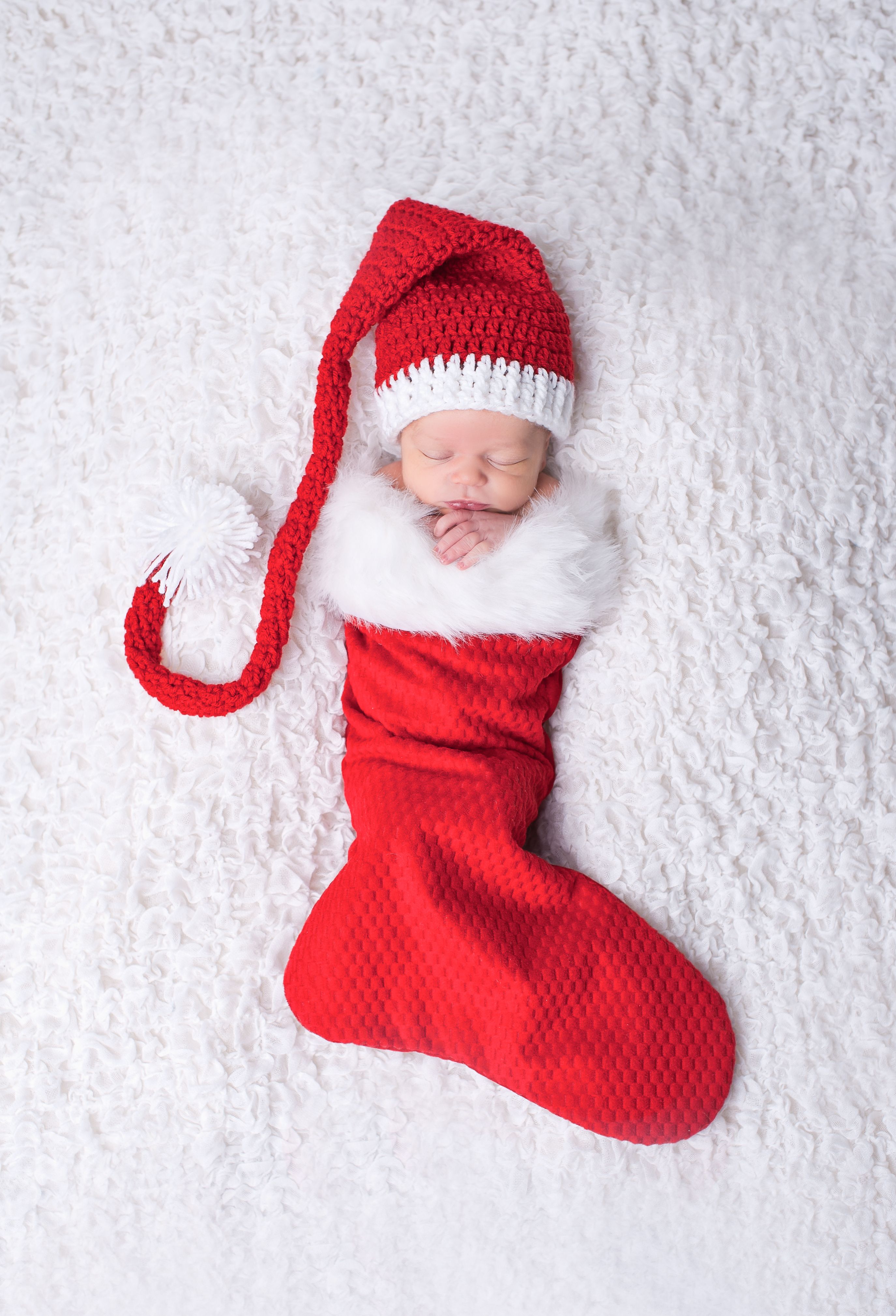 Holidays-Christmas. Baby christmas photo, Baby boy christmas picture, Newborn photography boy