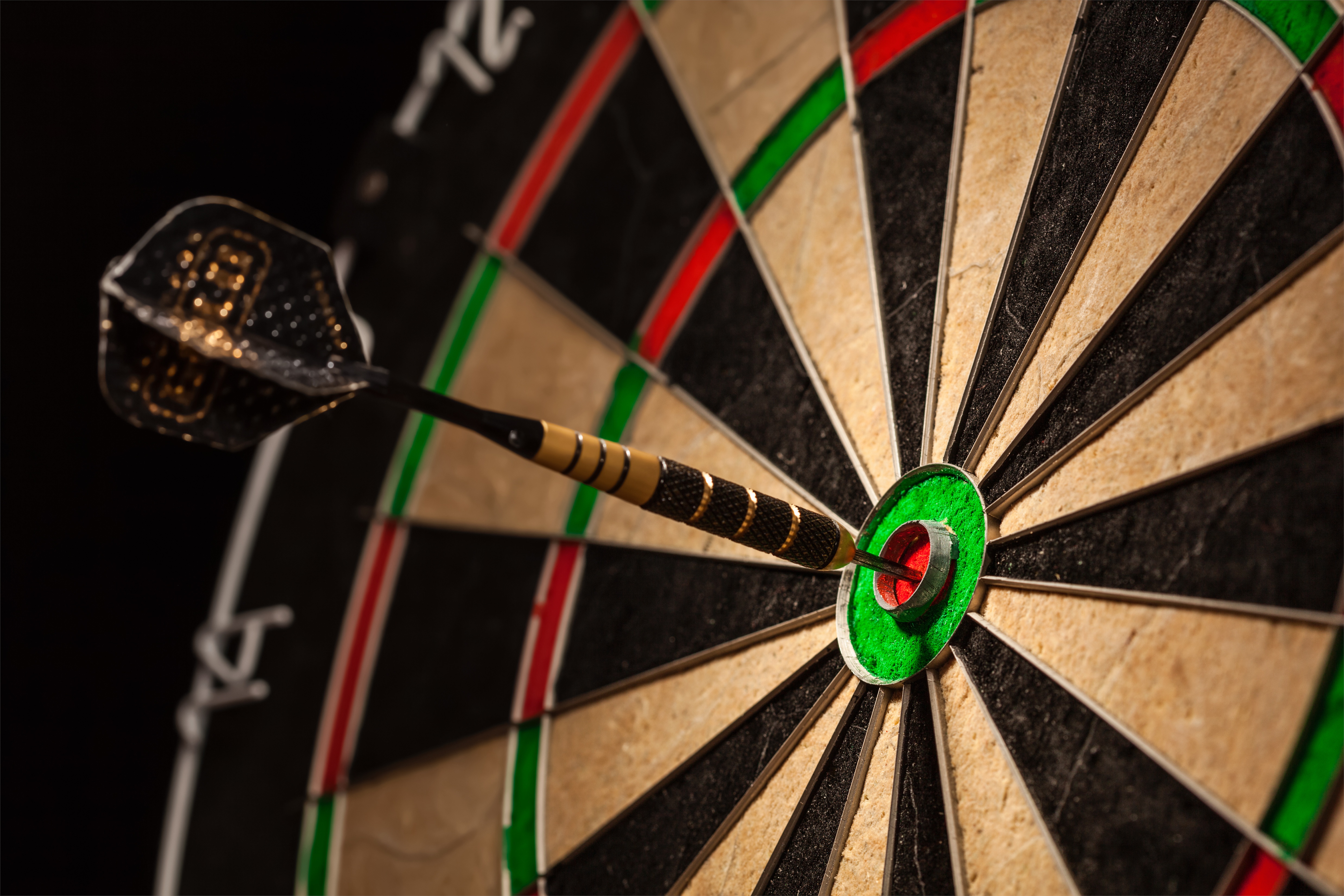 Darts 4k Ultra HD Wallpaper