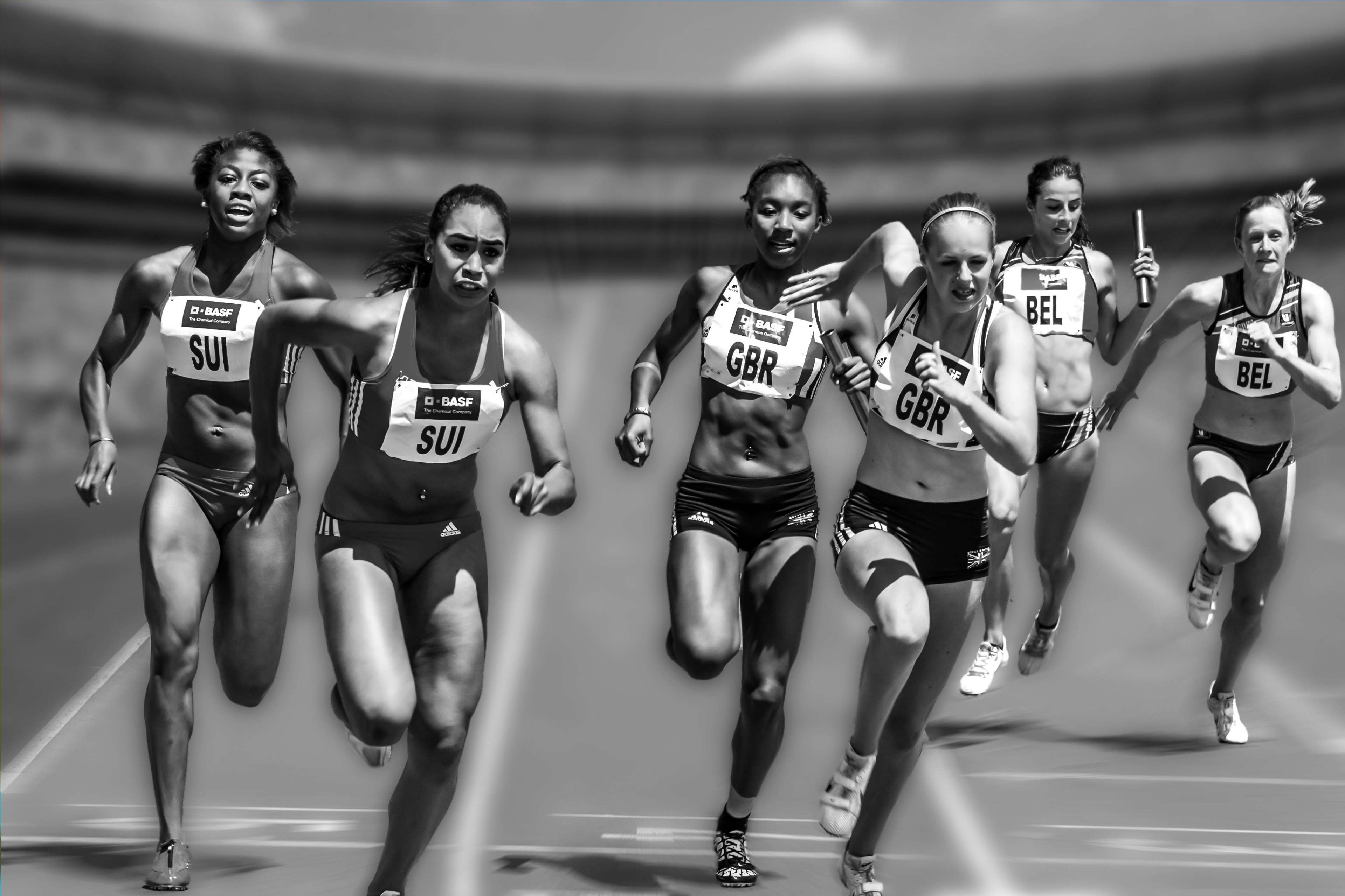 athletes, athletics, black and white, competition, fit, monochrome, people, race, run, running, sport, track, women 4k wallpaper