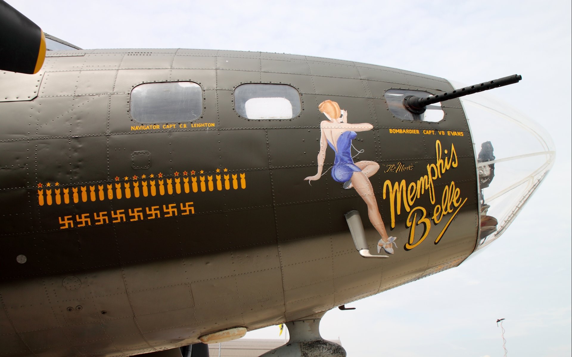 Aircraft Nose Art wallpaper HD for desktop background